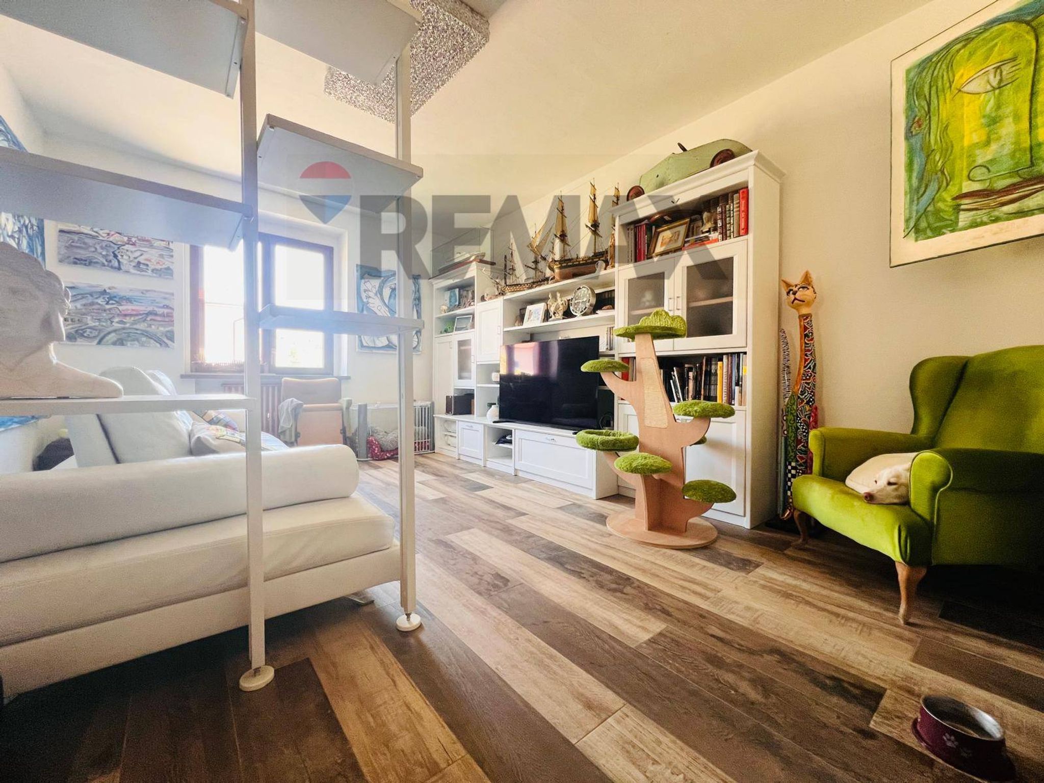 Property in Castellina Marittima