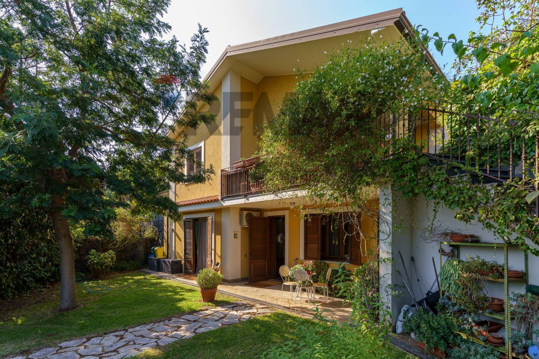 Casa all'aperto