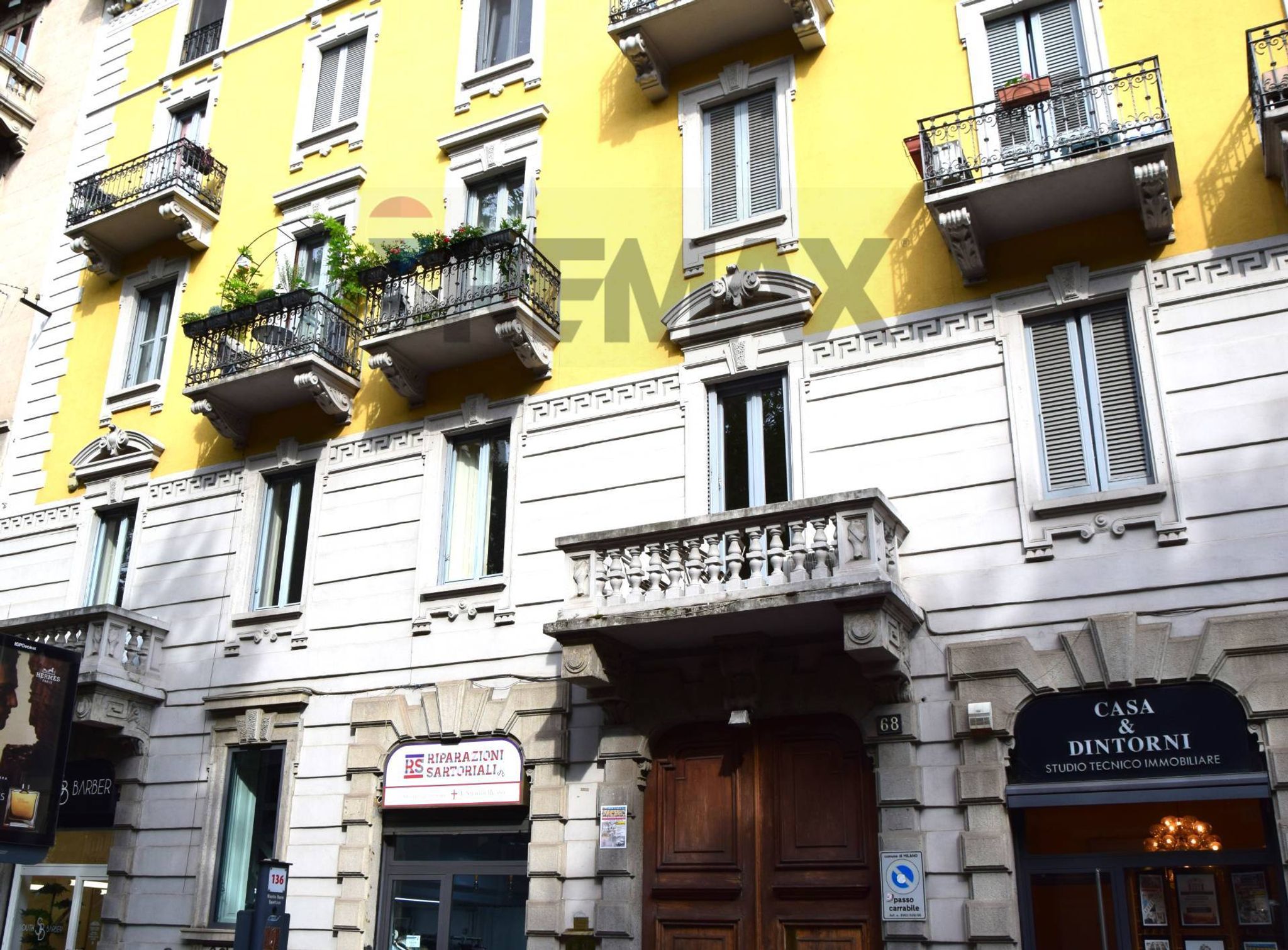 Edificio all'aperto