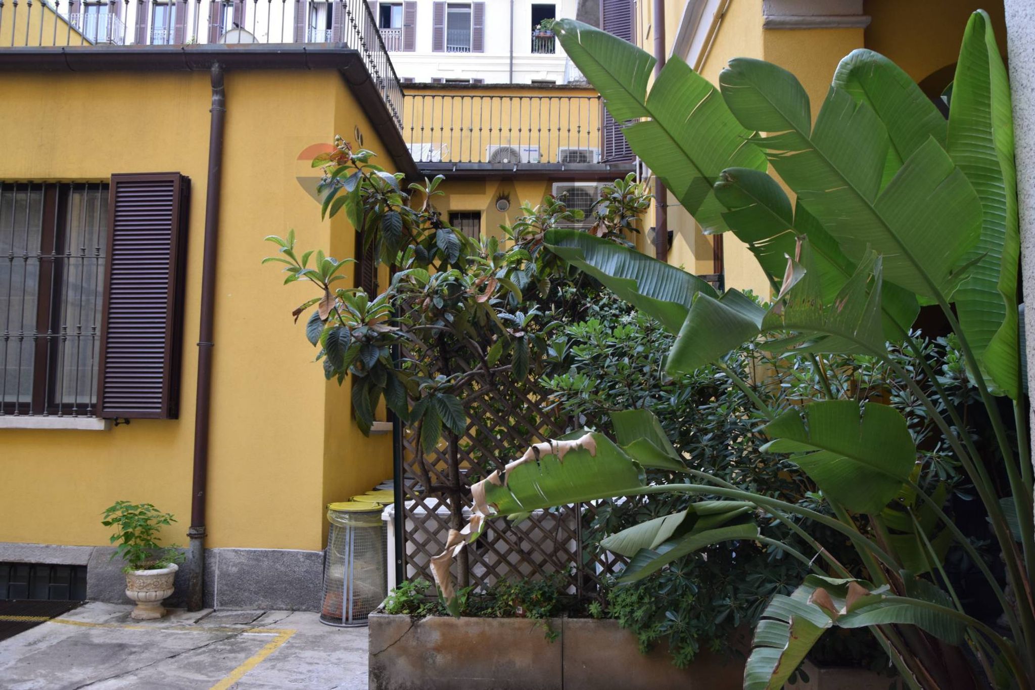 Edificio all'aperto
