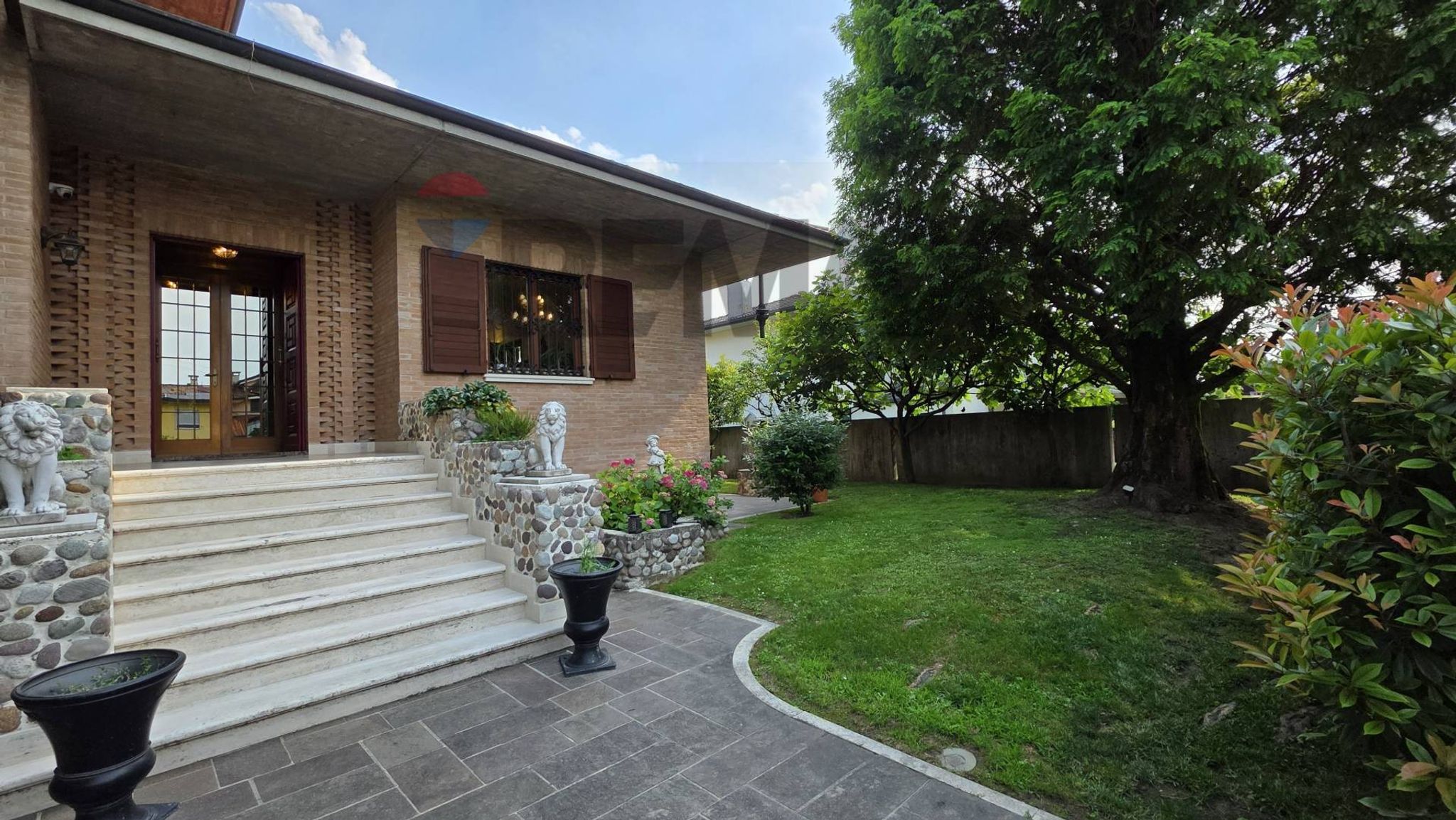 Casa all'aperto