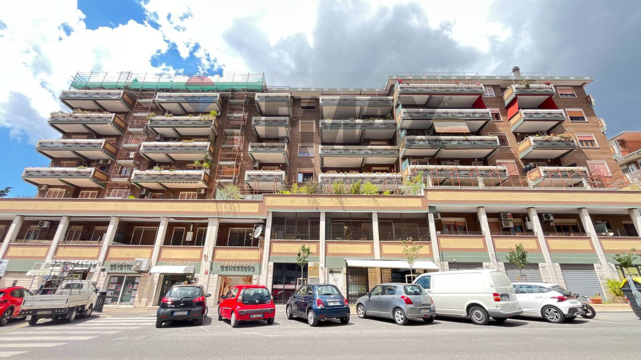 Edificio all'aperto