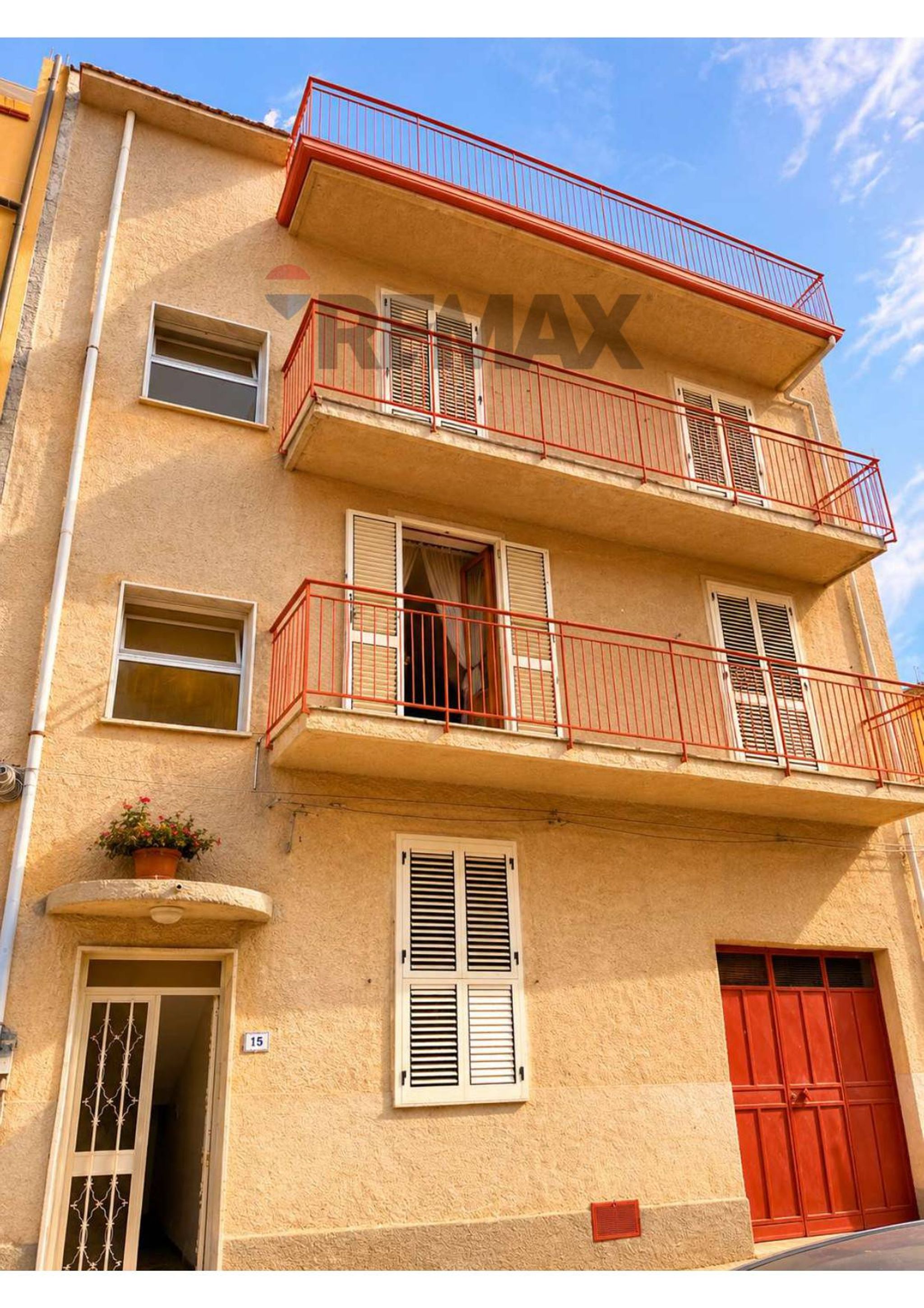 Edificio all'aperto
