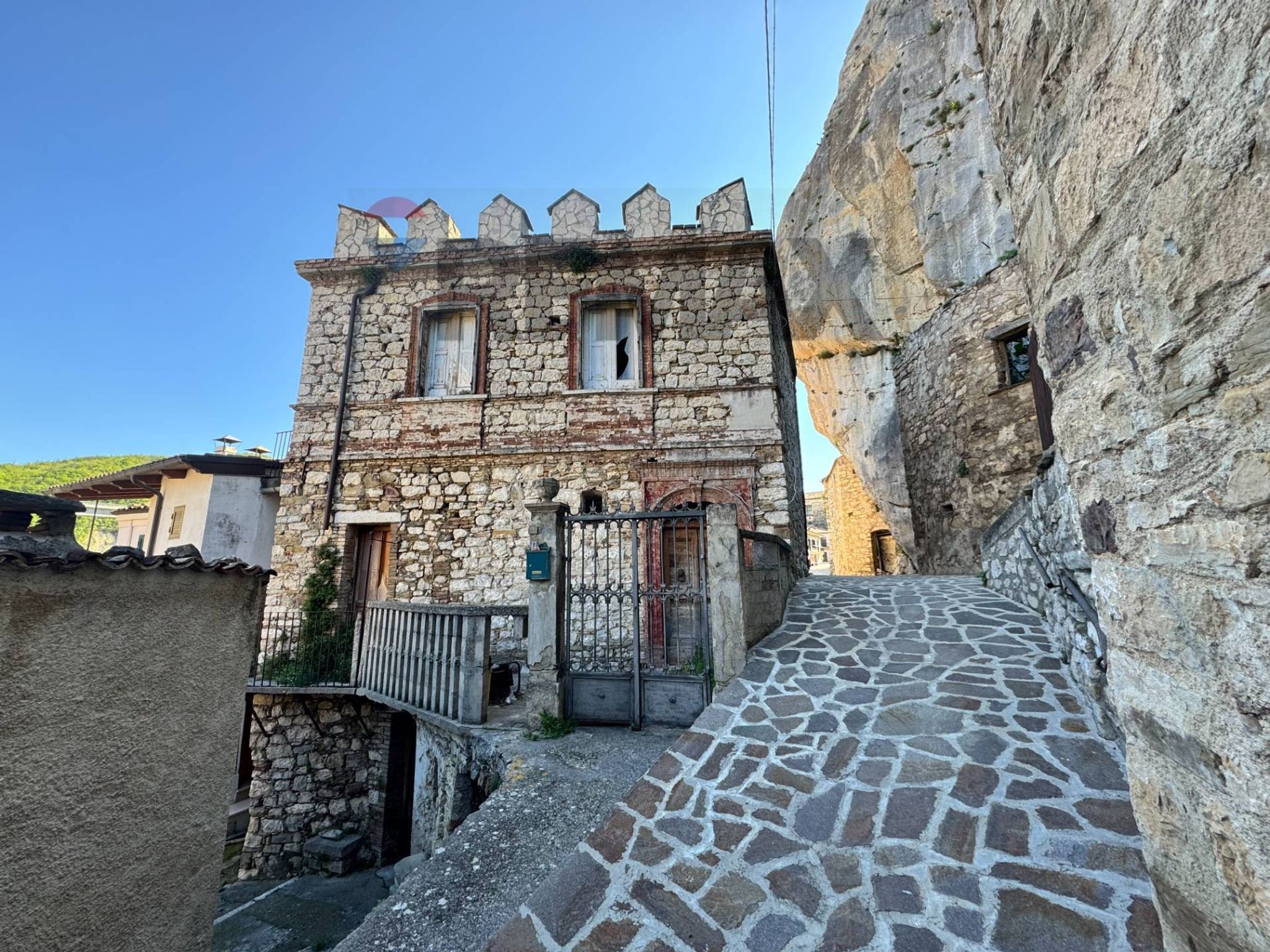 Property in Villa Santa Maria