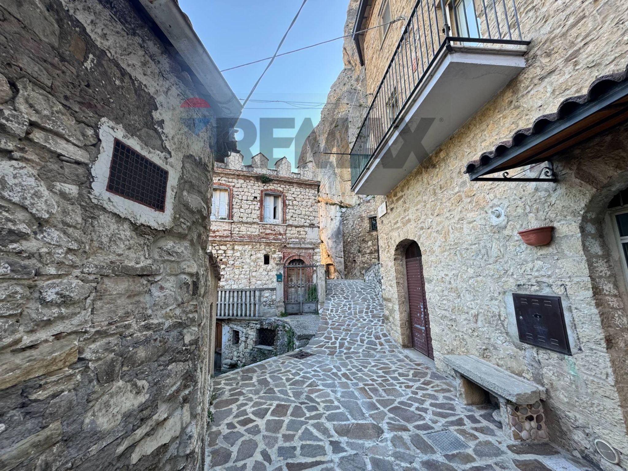 Edificio all'aperto