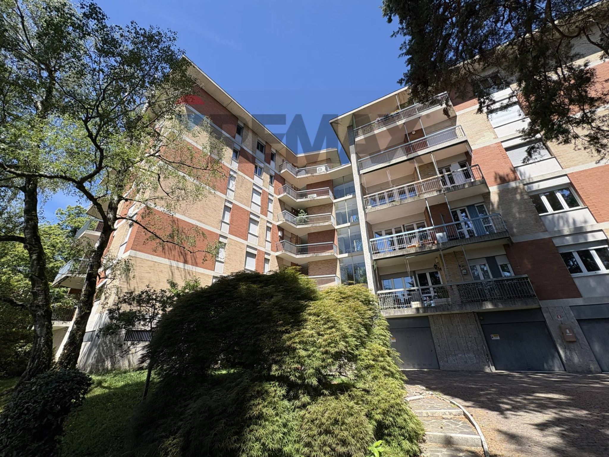 Edificio all'aperto