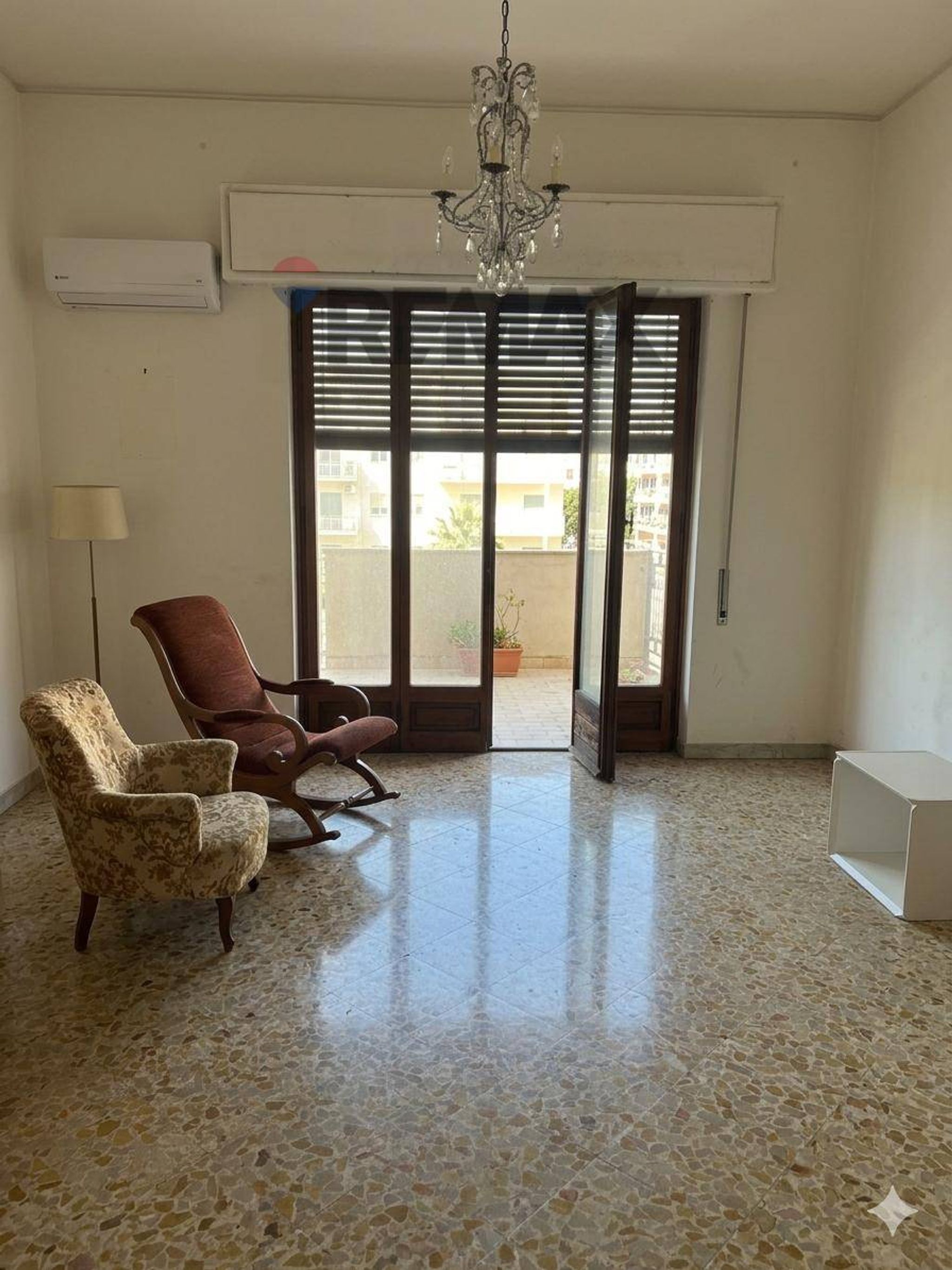Stanza vuota