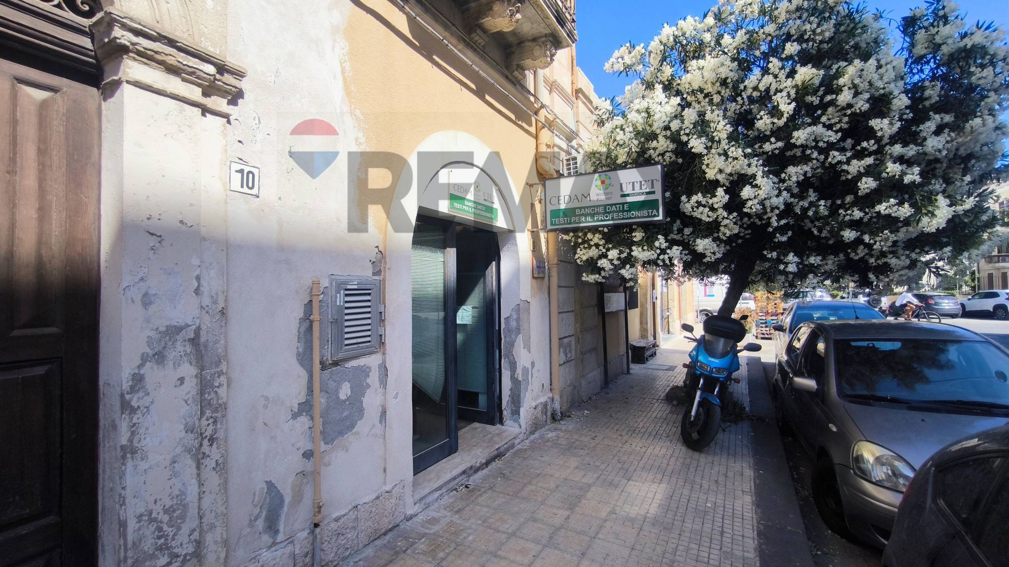 Edificio all'aperto