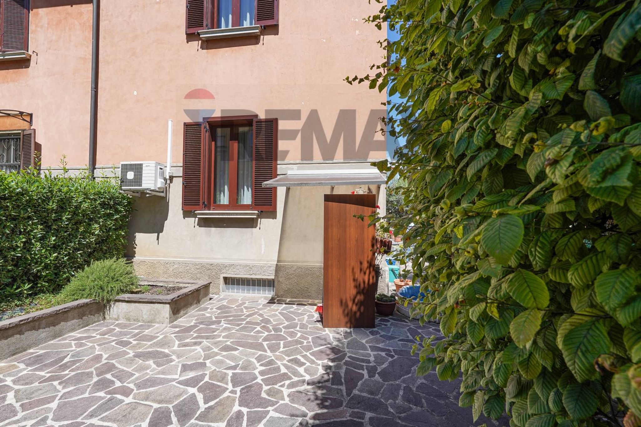 Casa all'aperto