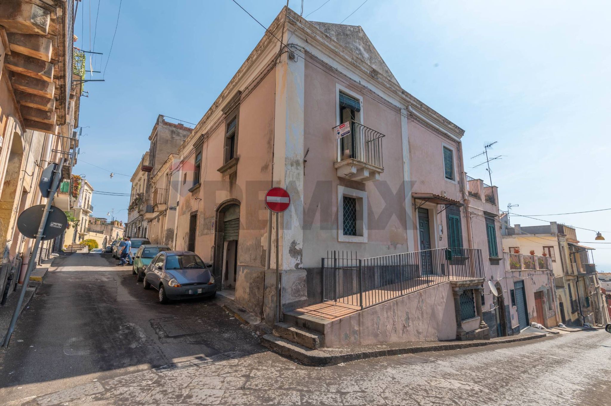 Immobile a Acireale