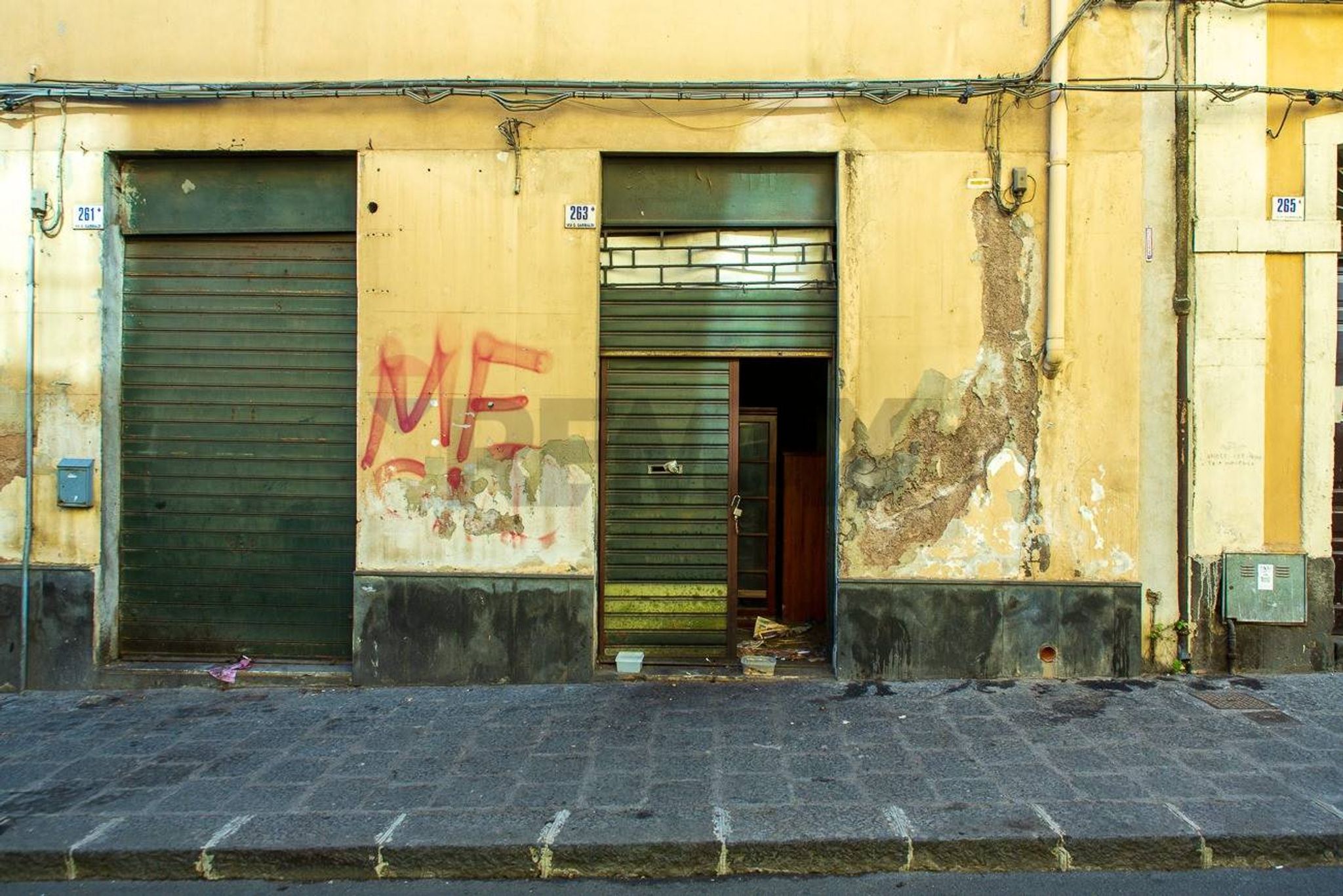 Edificio all'aperto