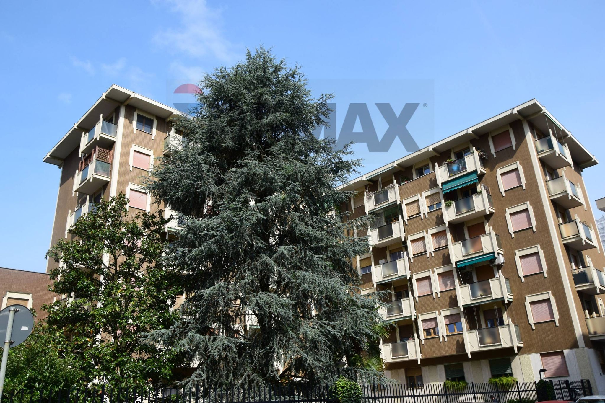 Edificio all'aperto