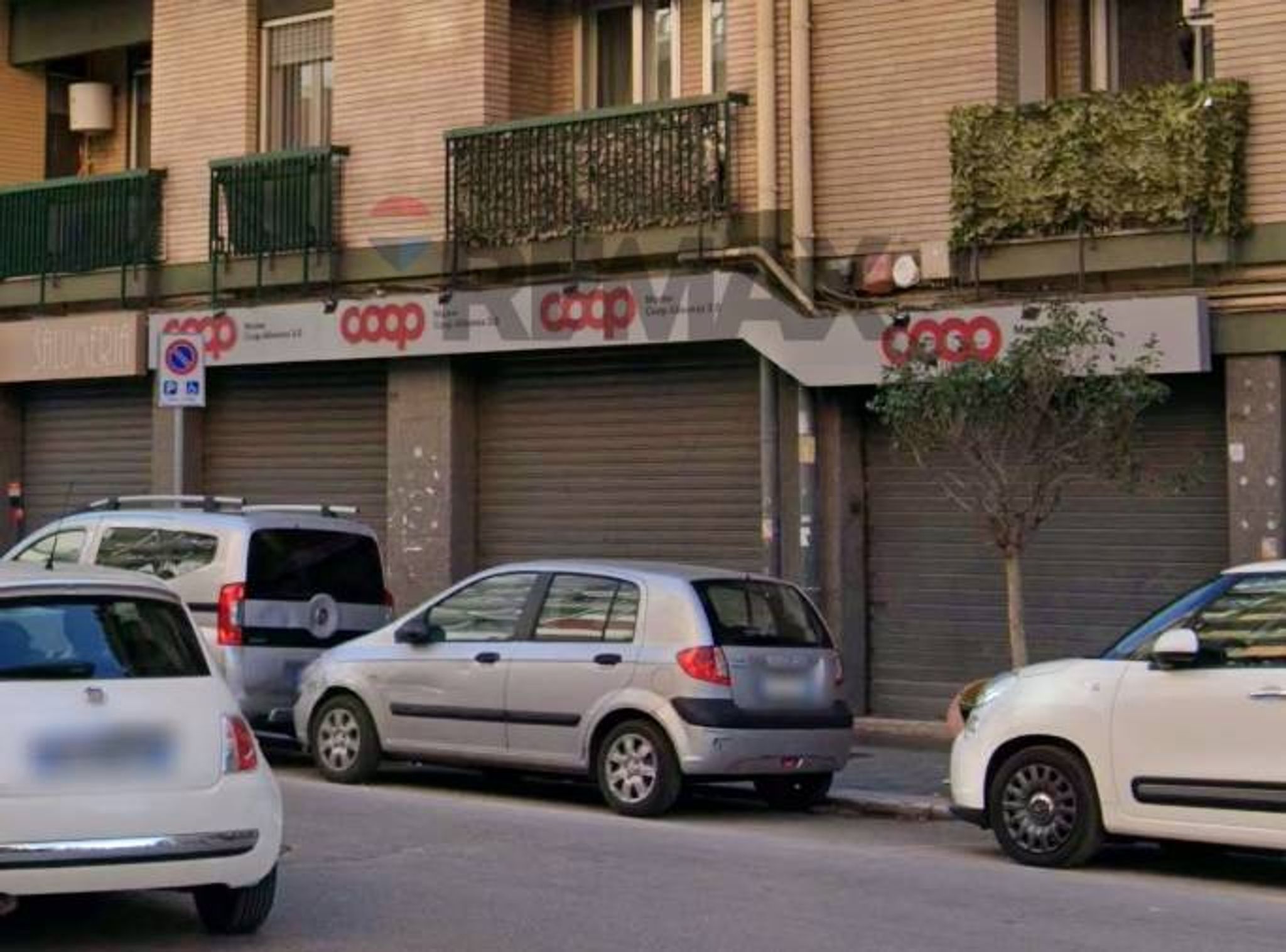Edificio all'aperto