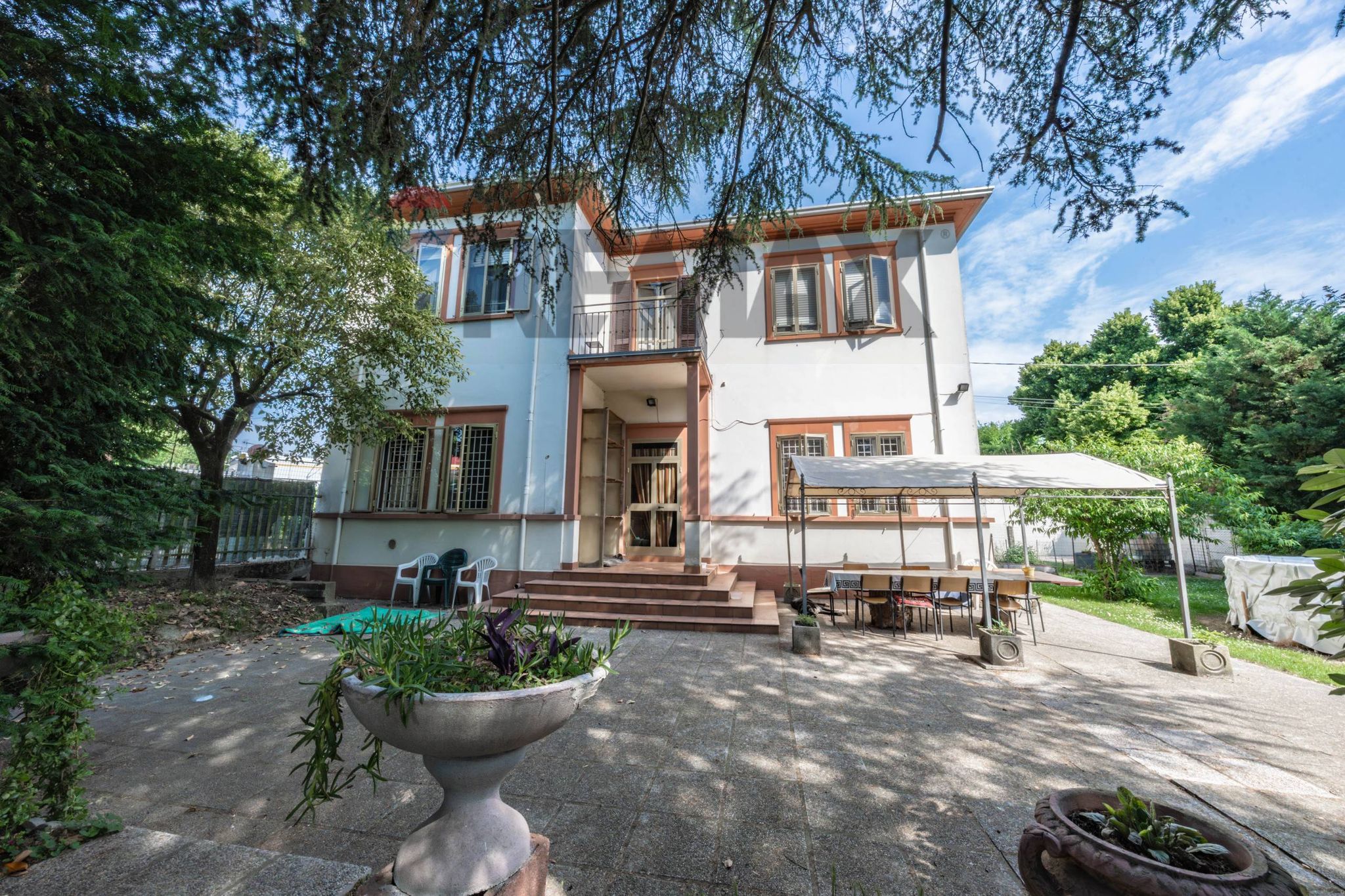 Casa all'aperto