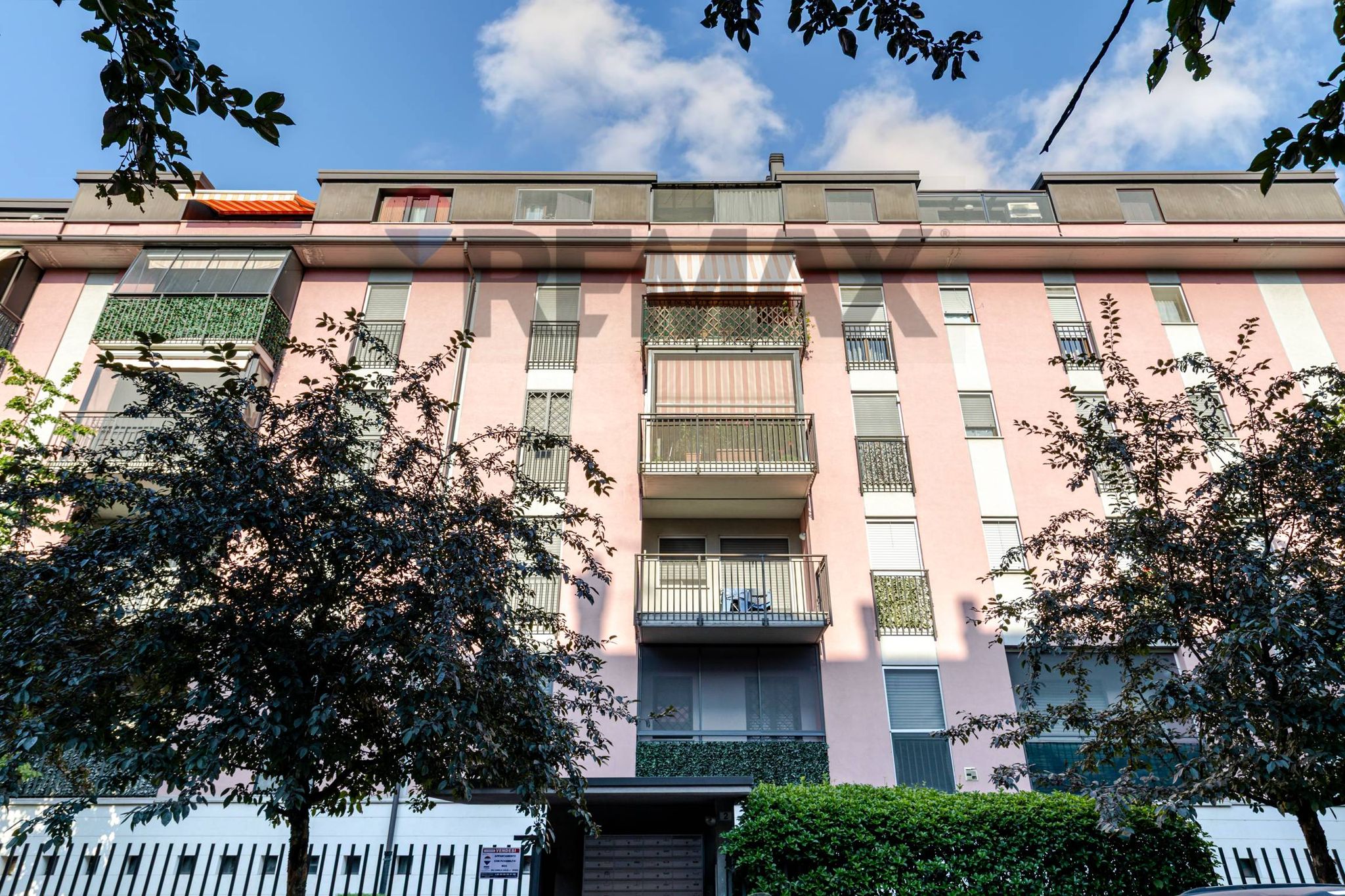 Edificio all'aperto