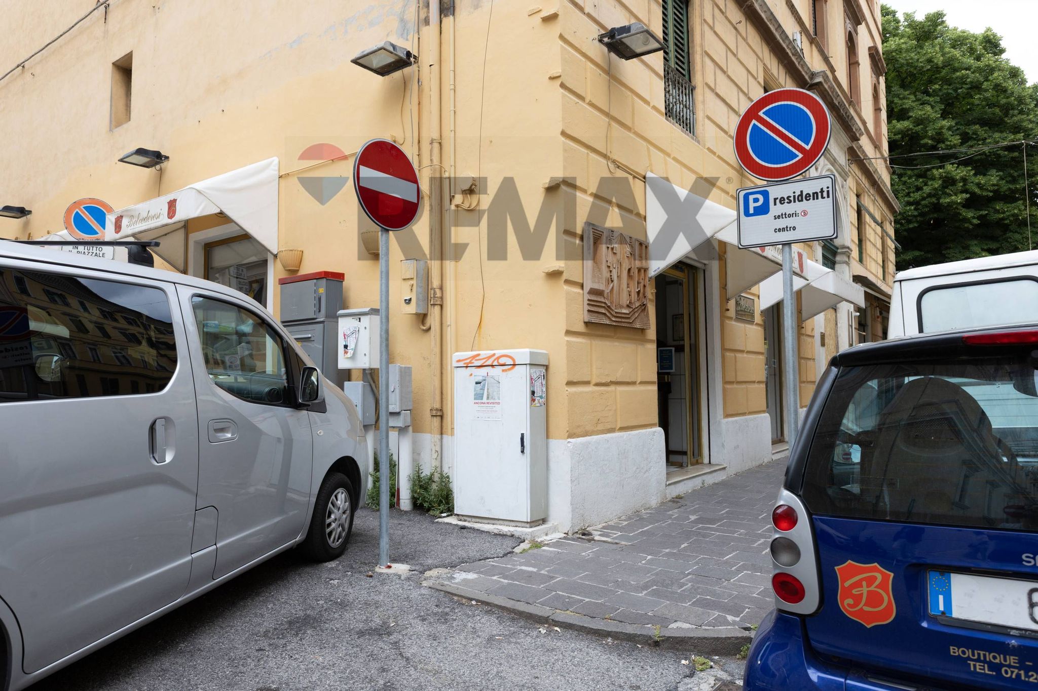 Edificio all'aperto