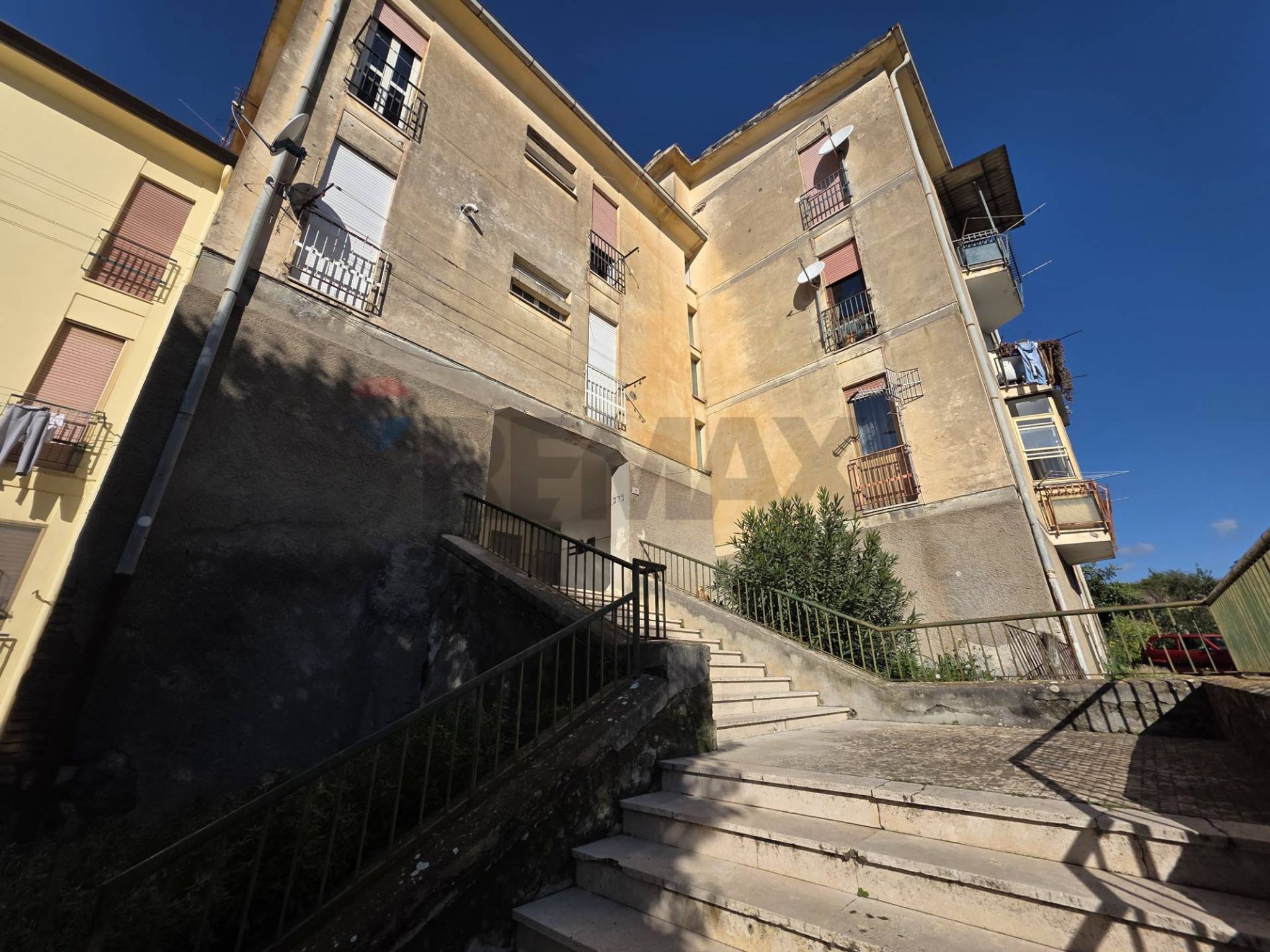Edificio all'aperto