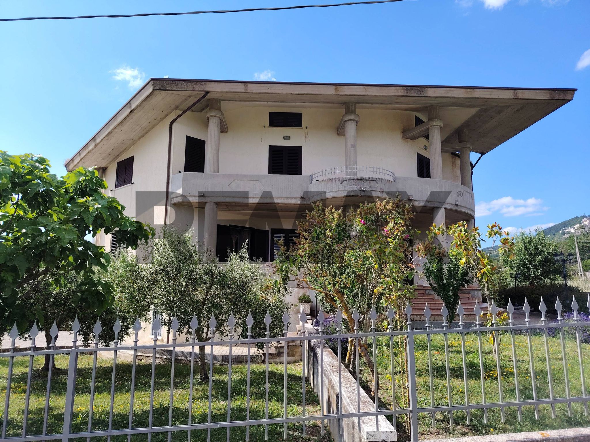 Casa all'aperto