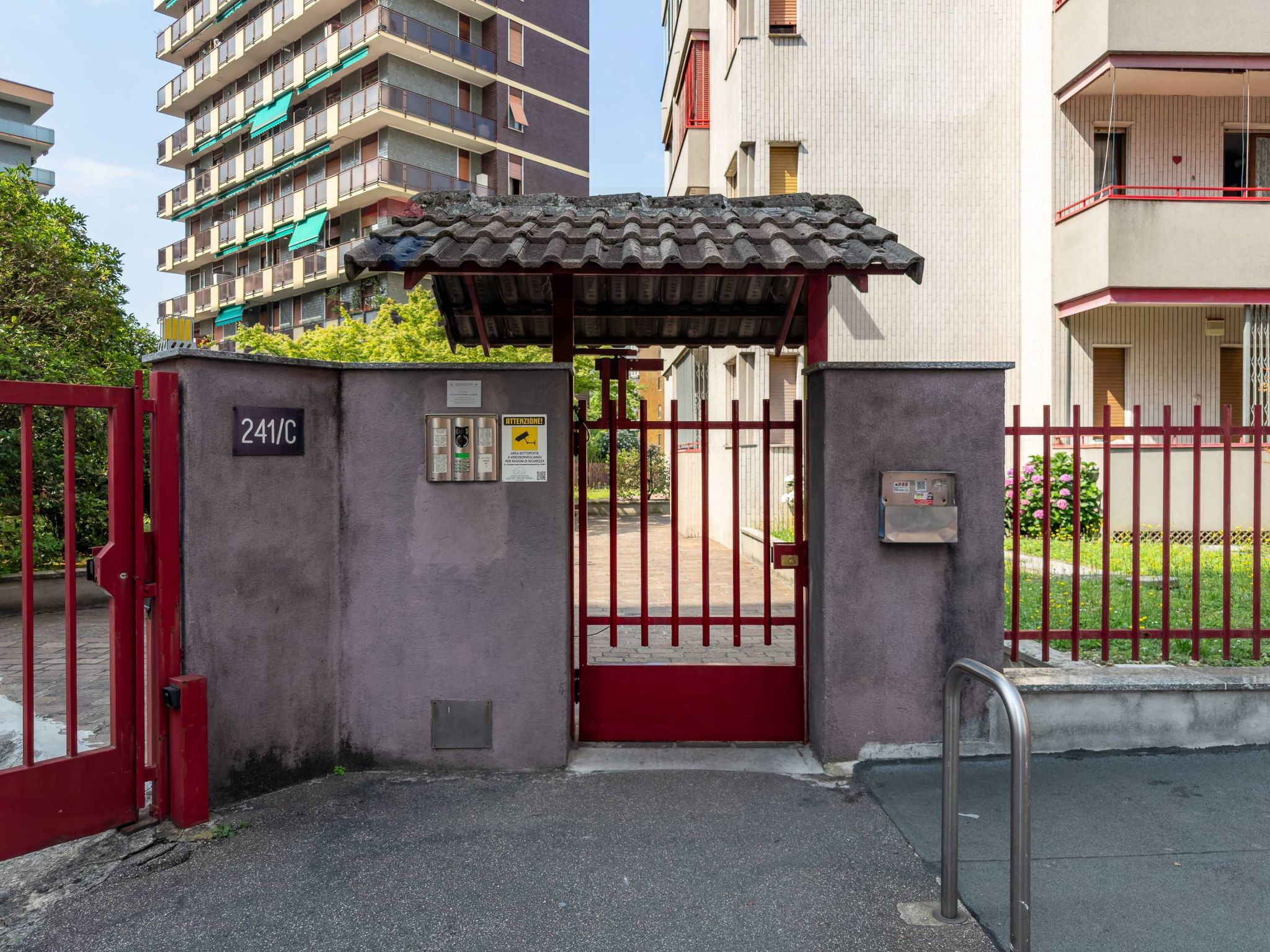Edificio all'aperto