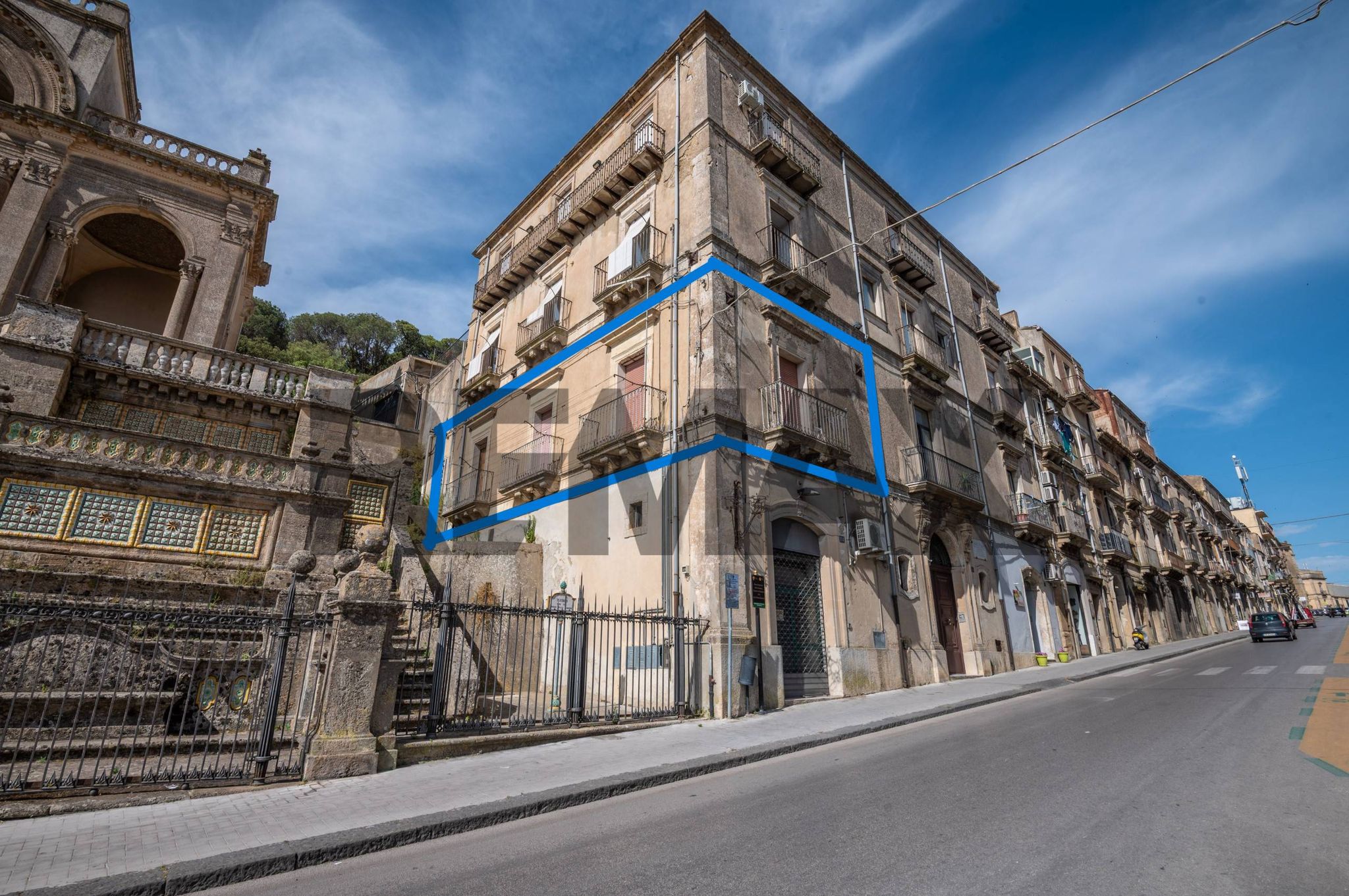 Edificio all'aperto