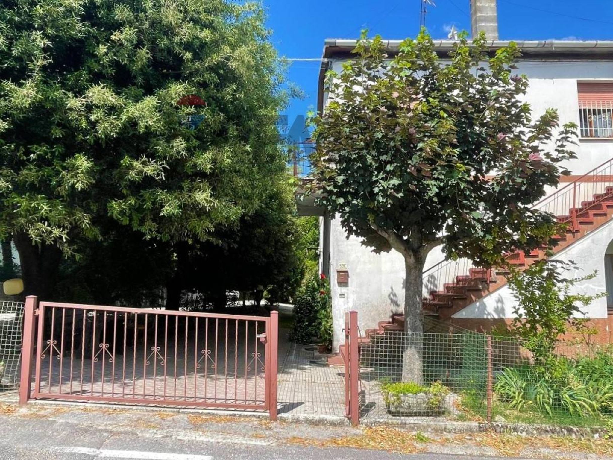 Edificio all'aperto