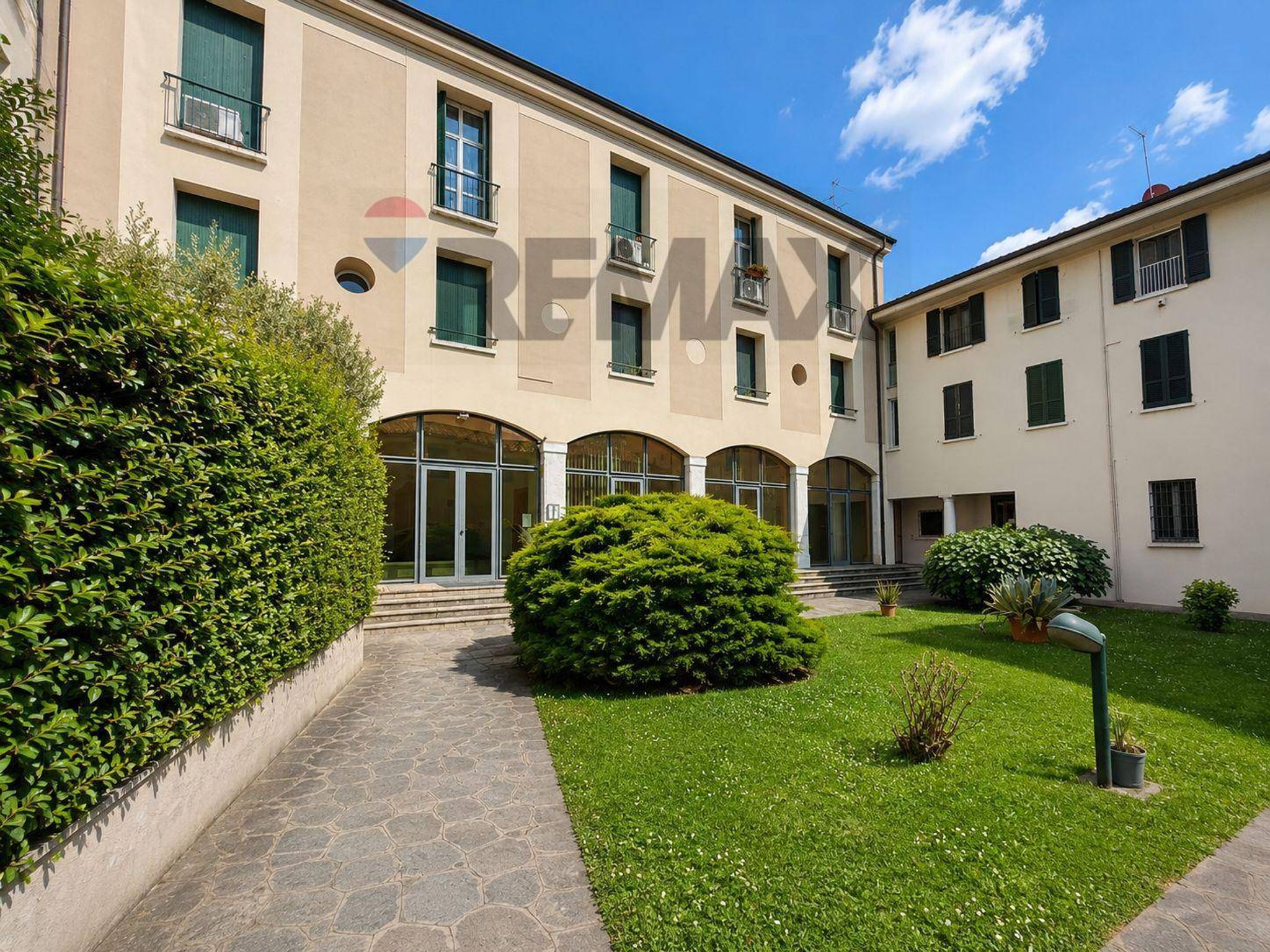 Edificio all'aperto