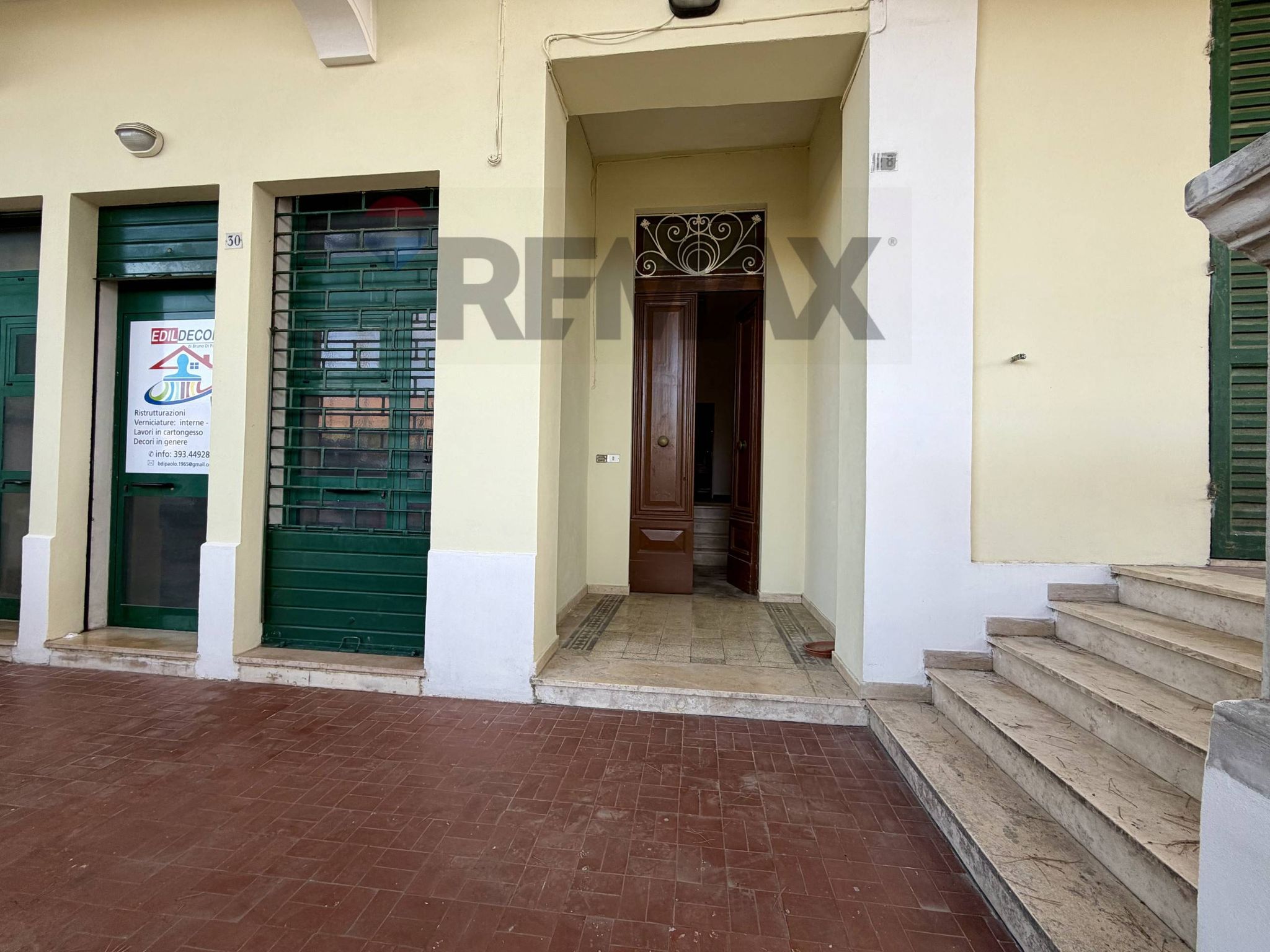 Edificio all'aperto