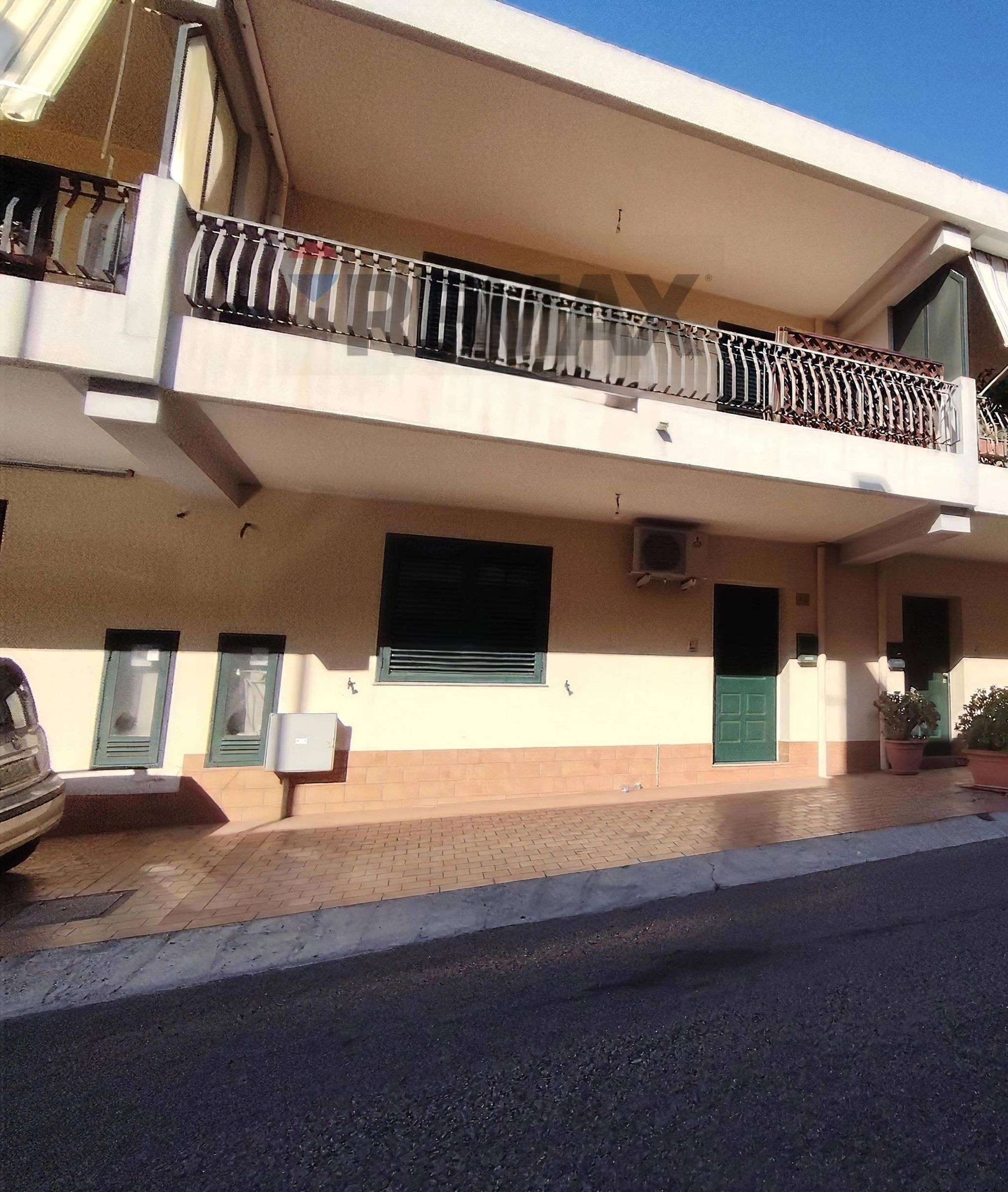 Edificio all'aperto