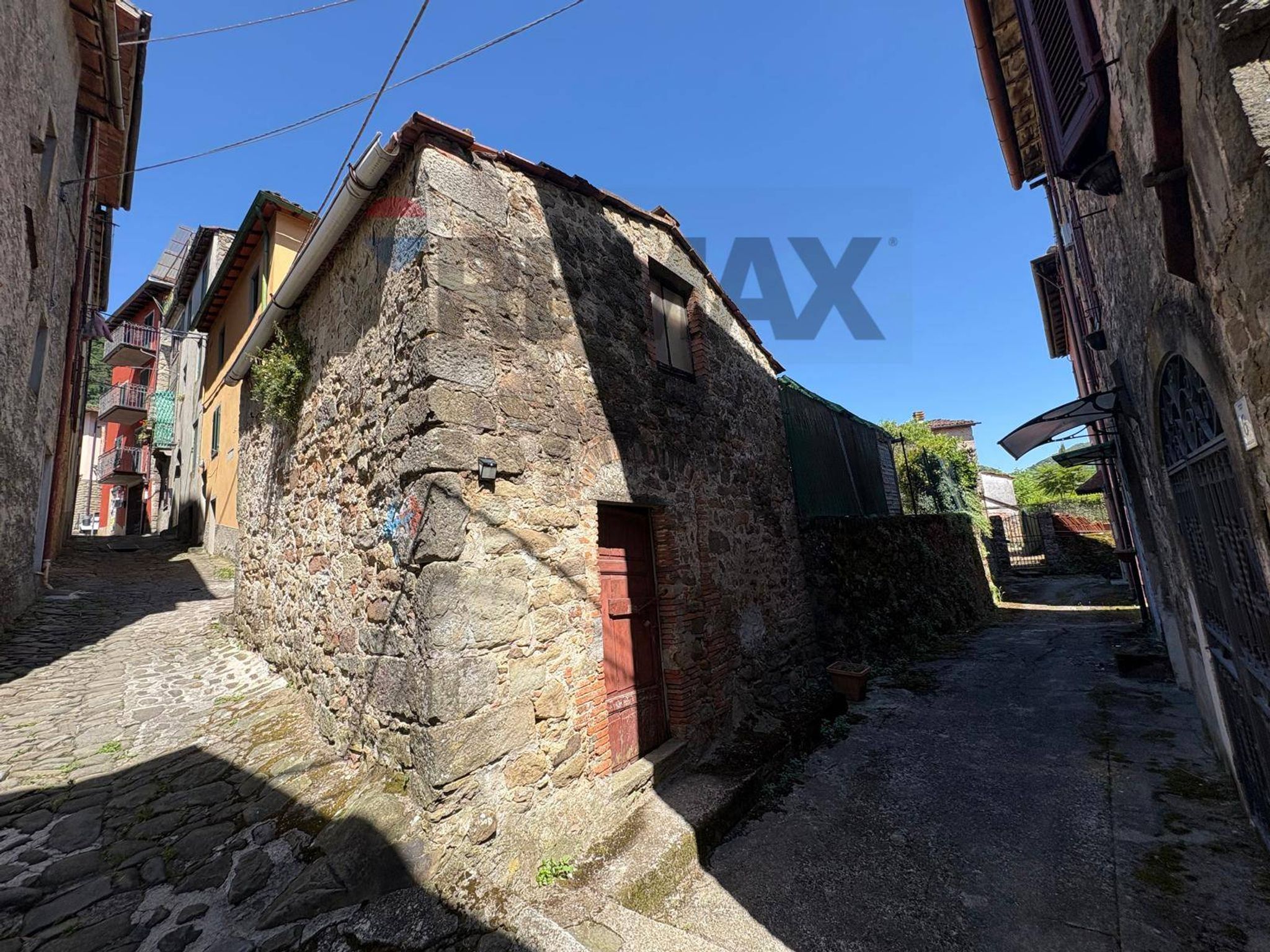 Edificio all'aperto