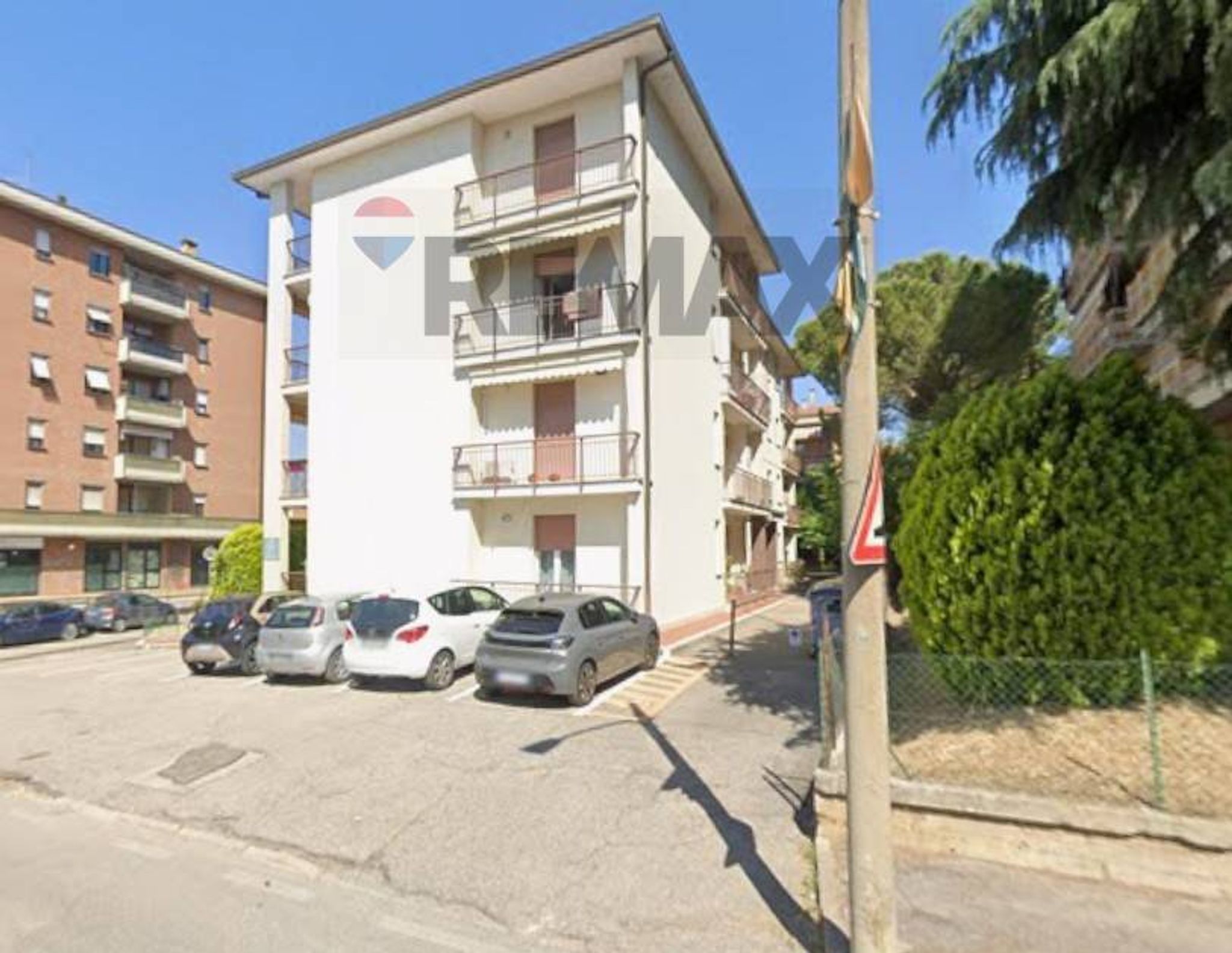 Edificio all'aperto