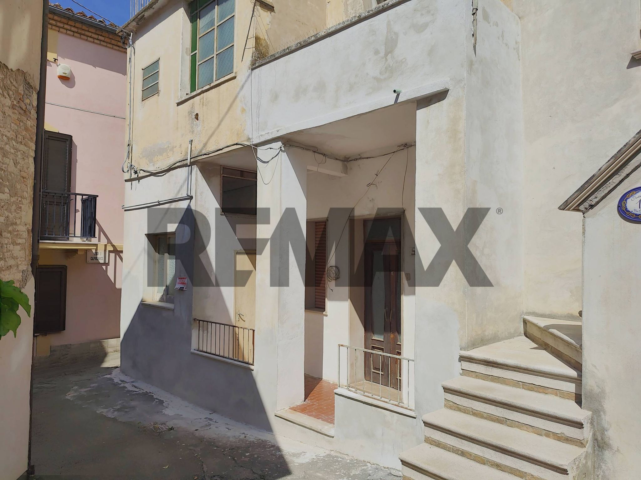 Edificio all'aperto