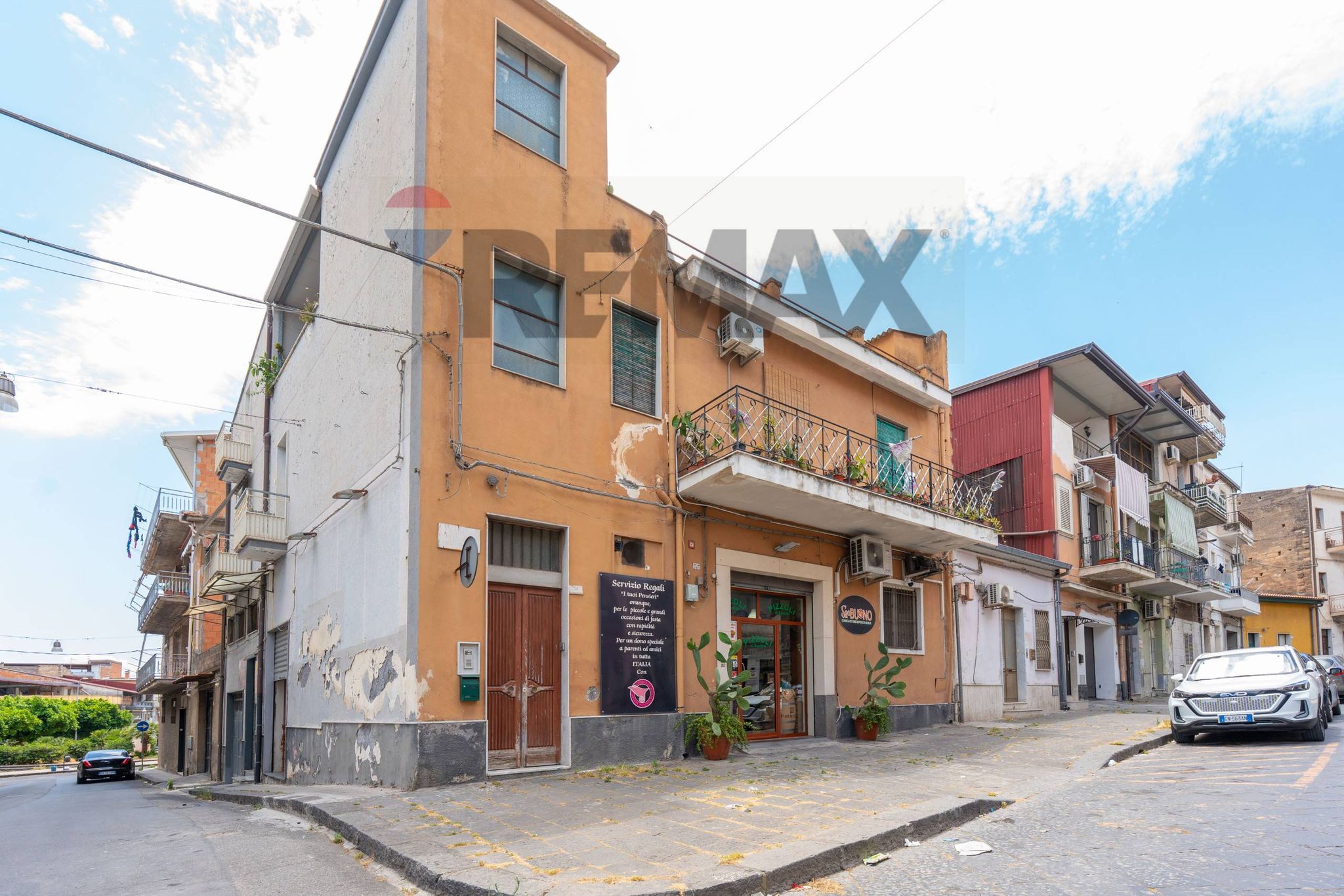 Edificio all'aperto
