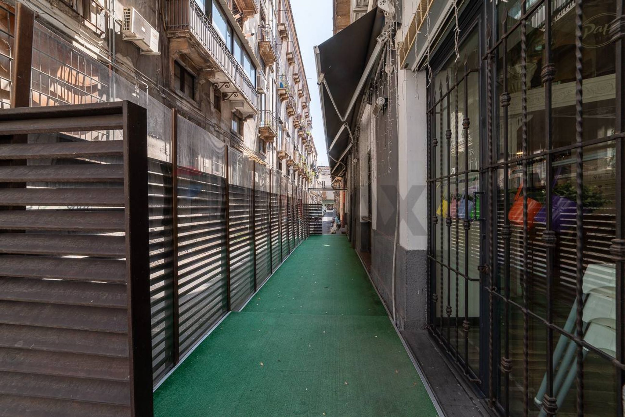 Edificio all'aperto