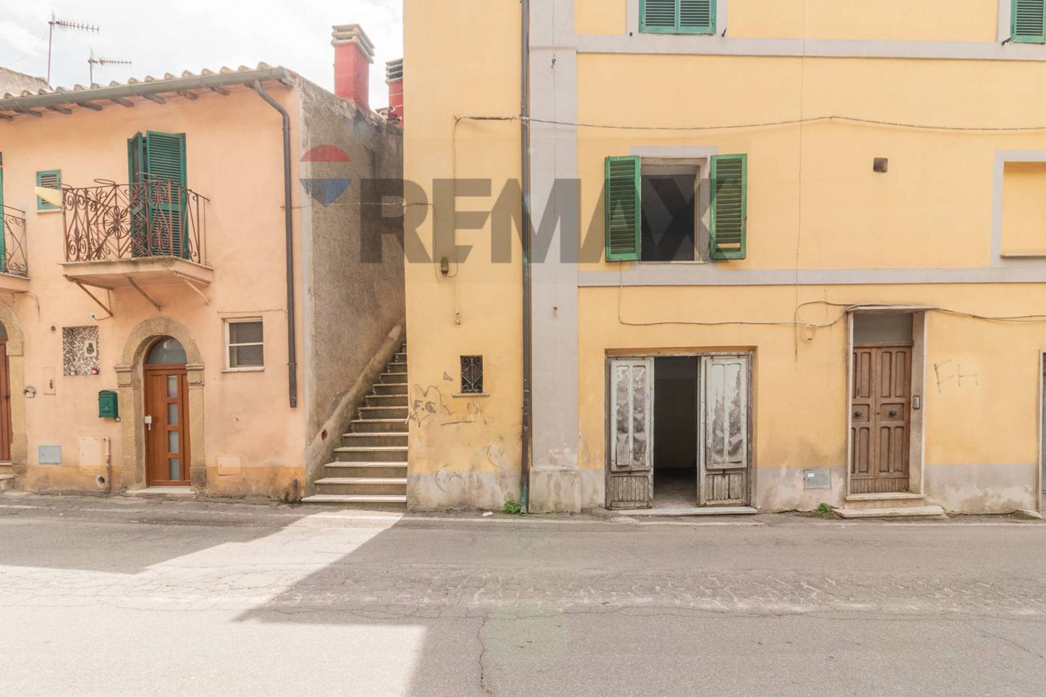 Edificio all'aperto
