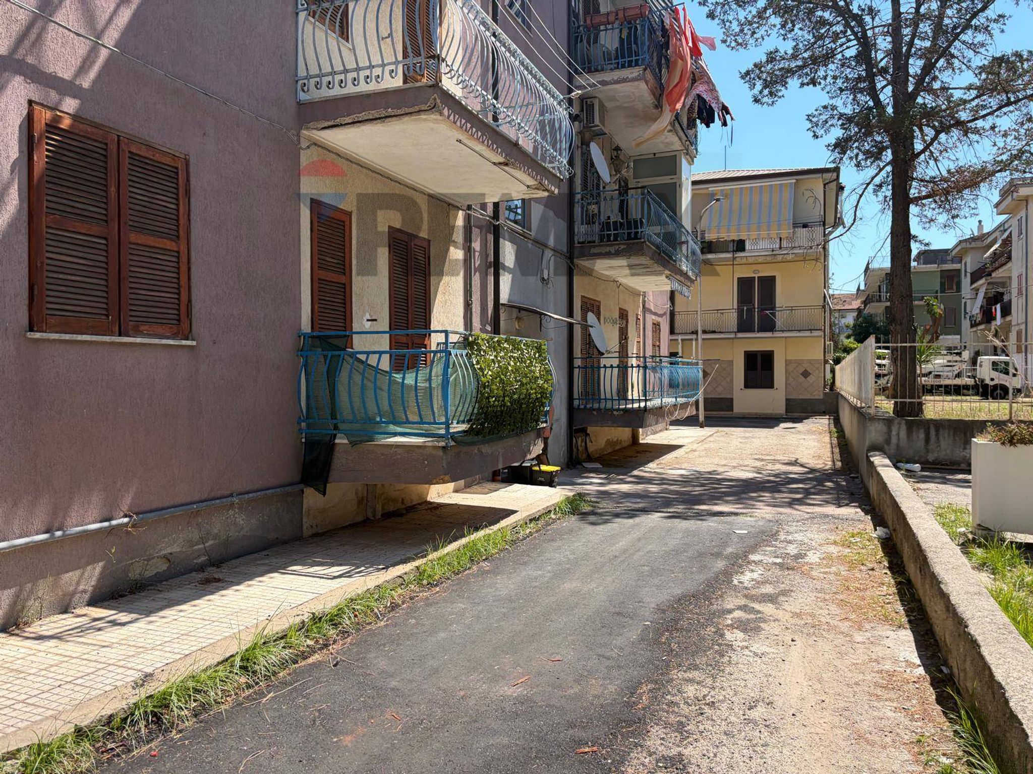 Edificio all'aperto