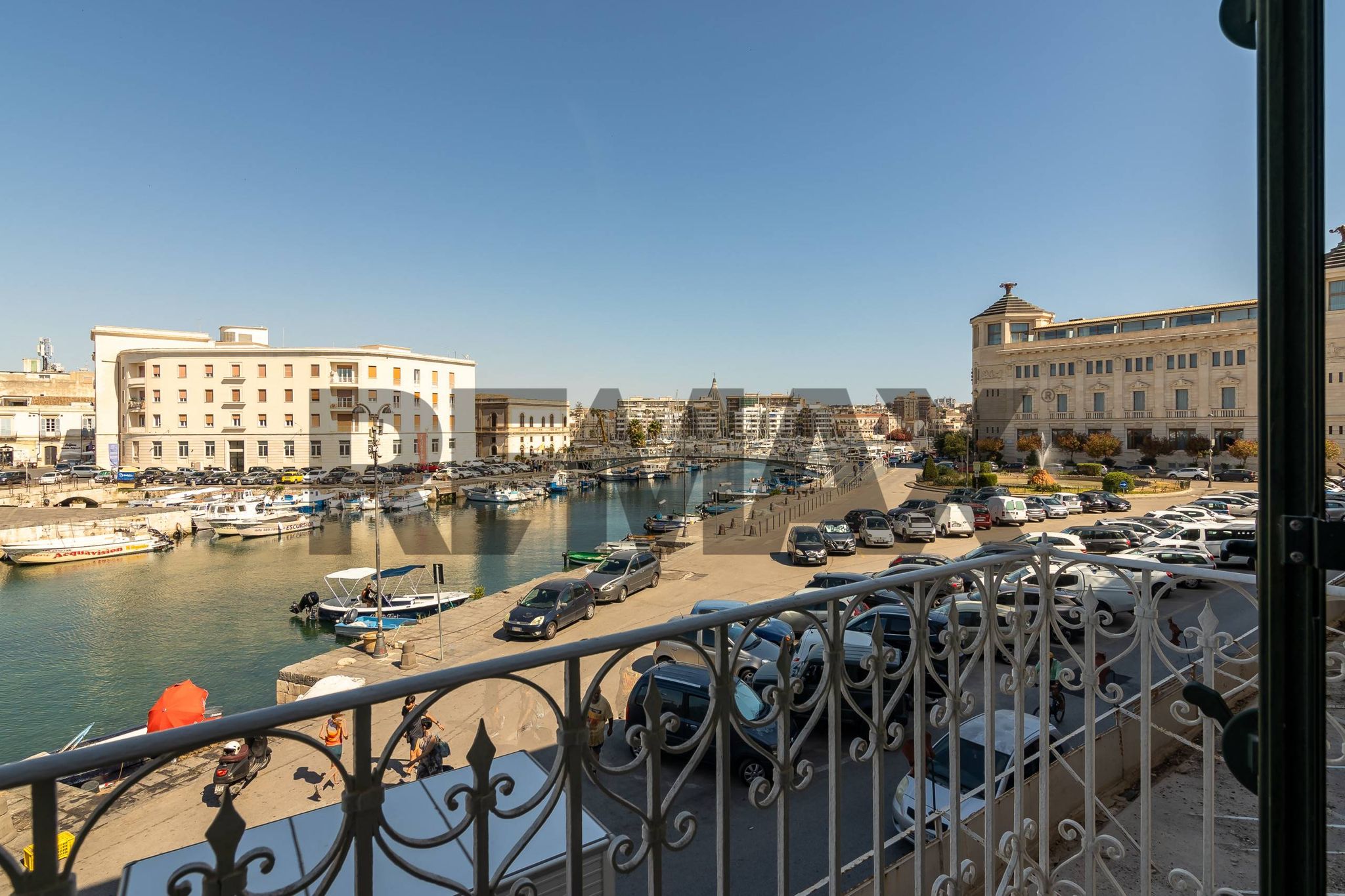 Vista dell'acqua