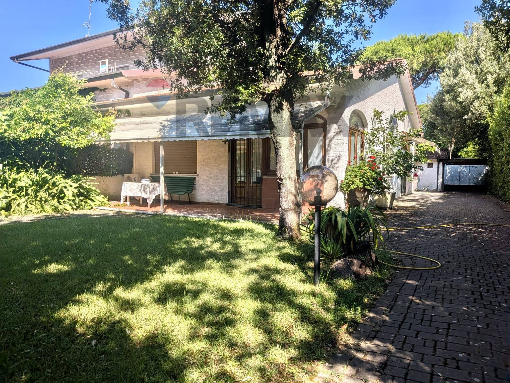 Casa all'aperto