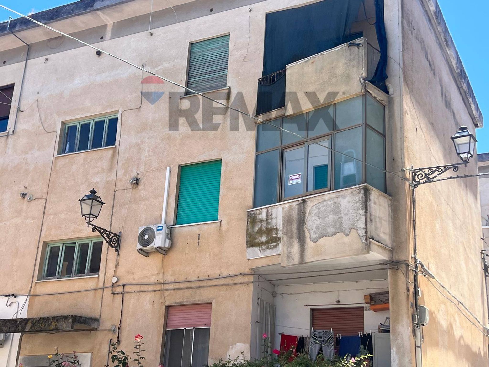Edificio all'aperto