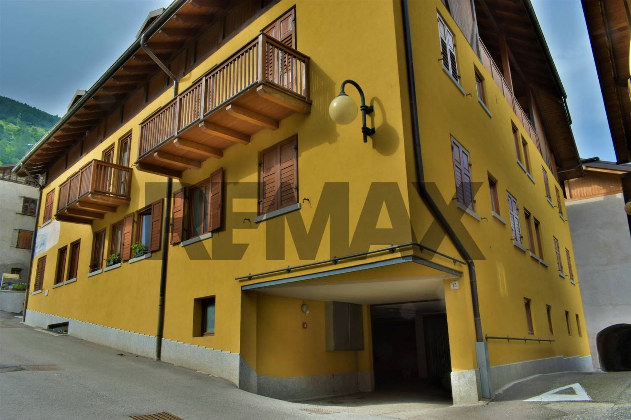 Edificio all'aperto