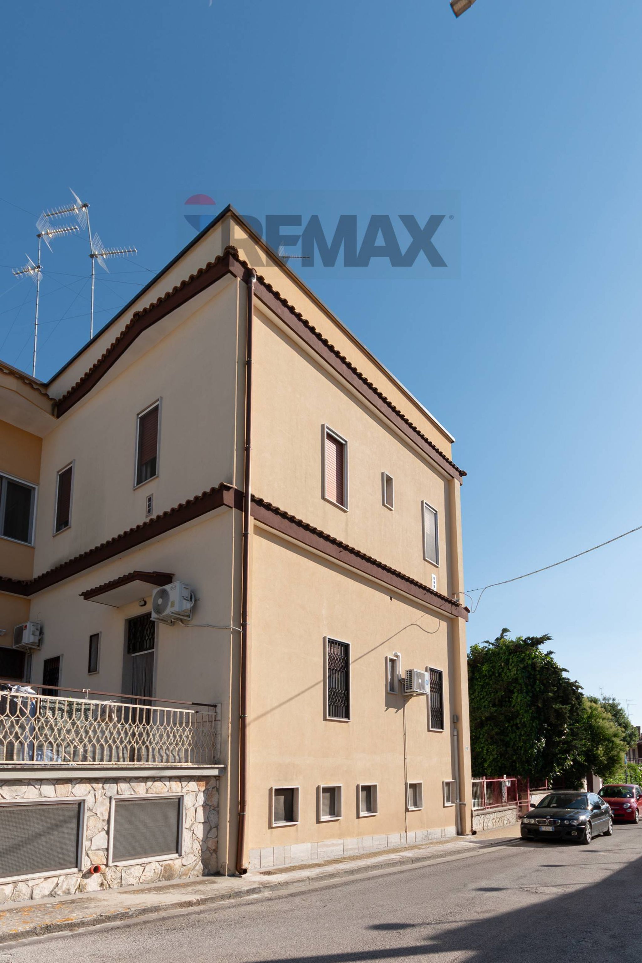 Edificio all'aperto