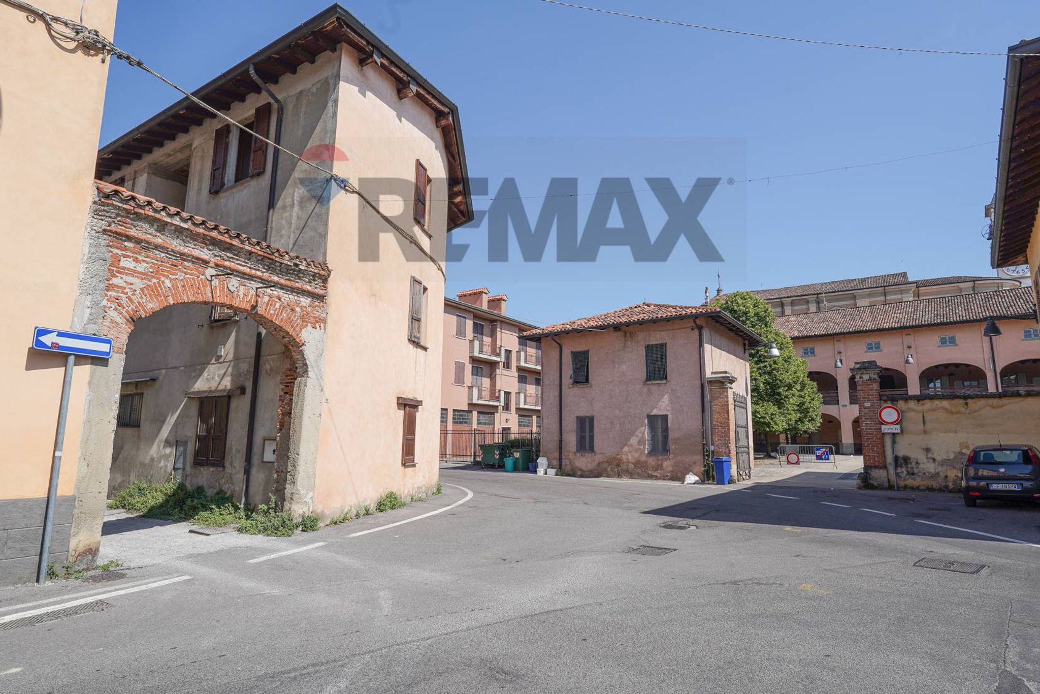 Edificio all'aperto