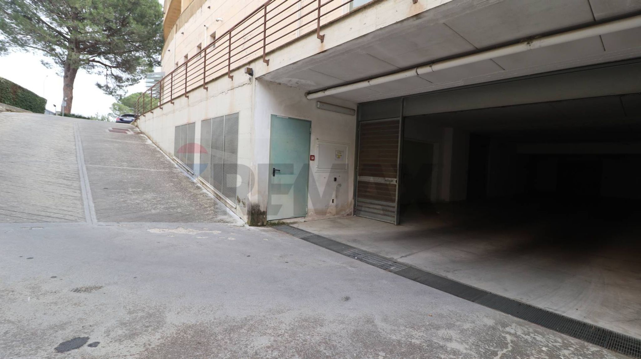 Edificio all'aperto