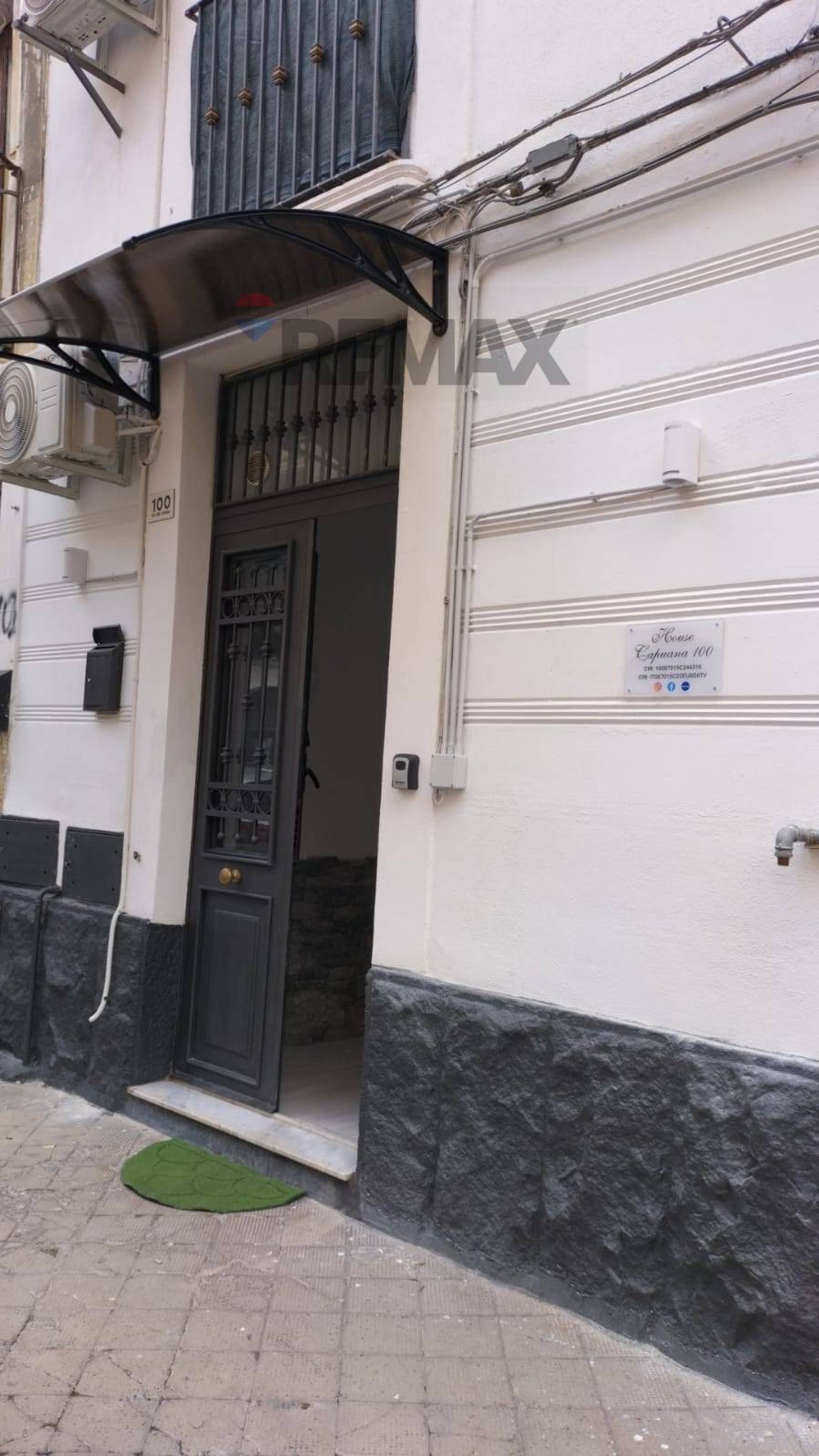 Edificio all'aperto