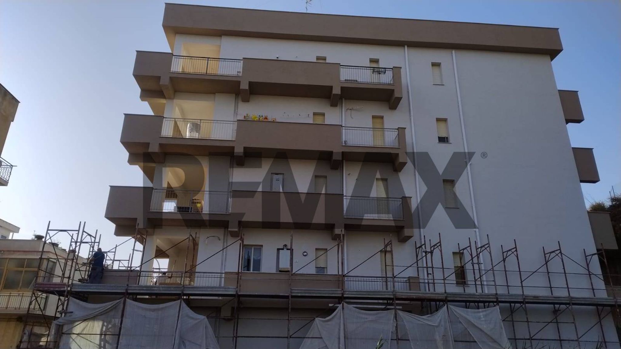 Edificio all'aperto