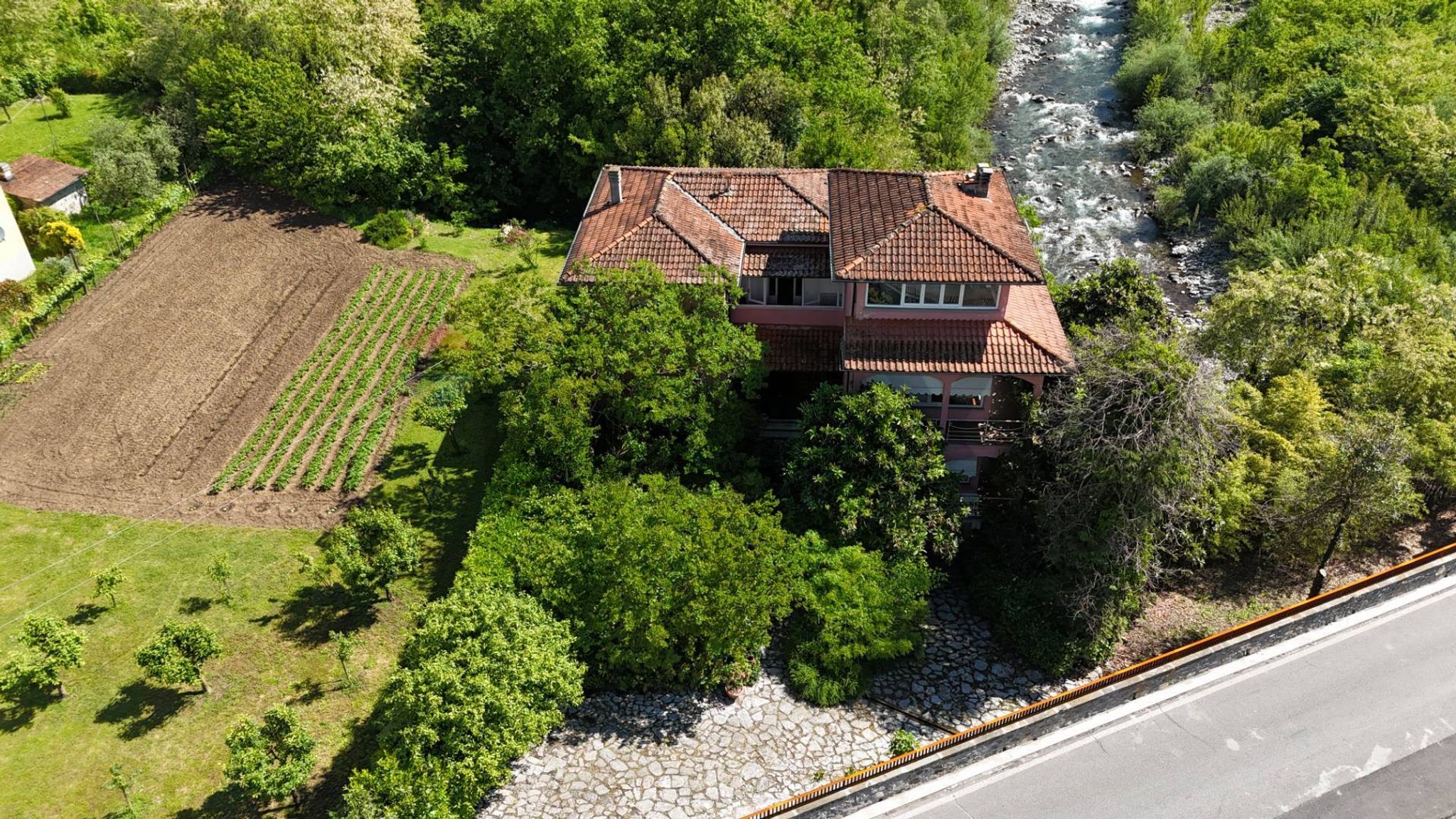 Casa all'aperto