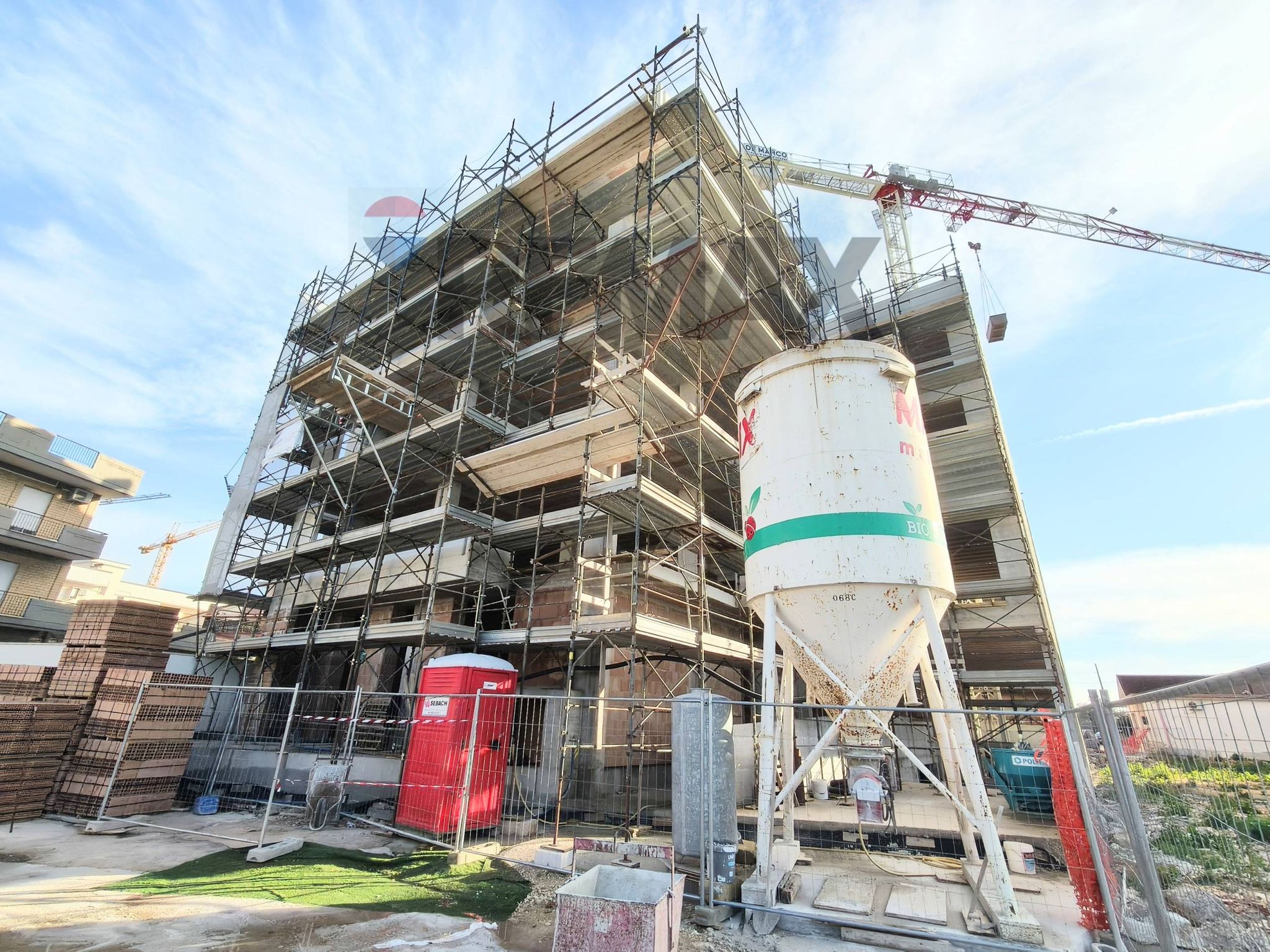 Edificio all'aperto