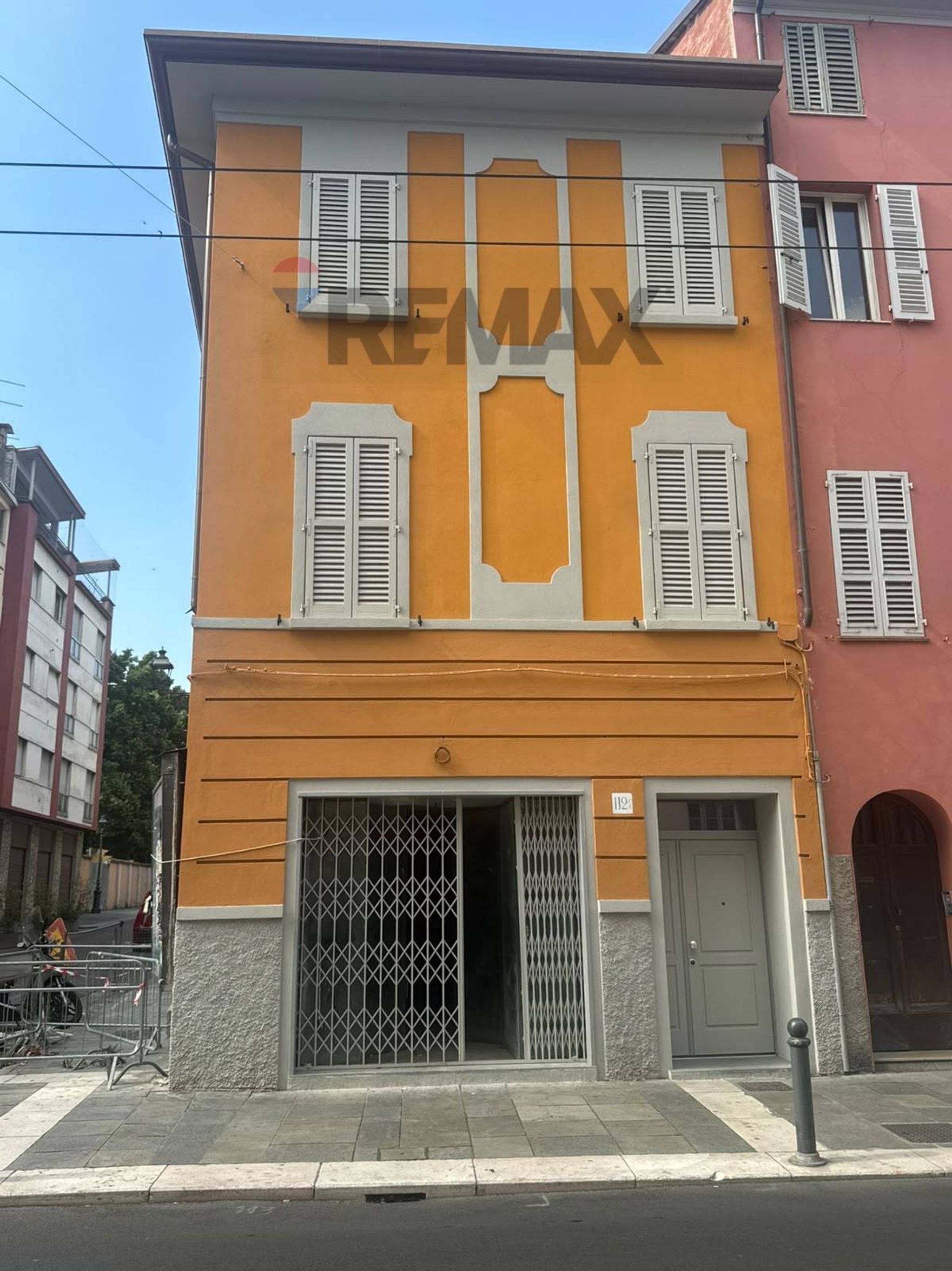 Edificio all'aperto