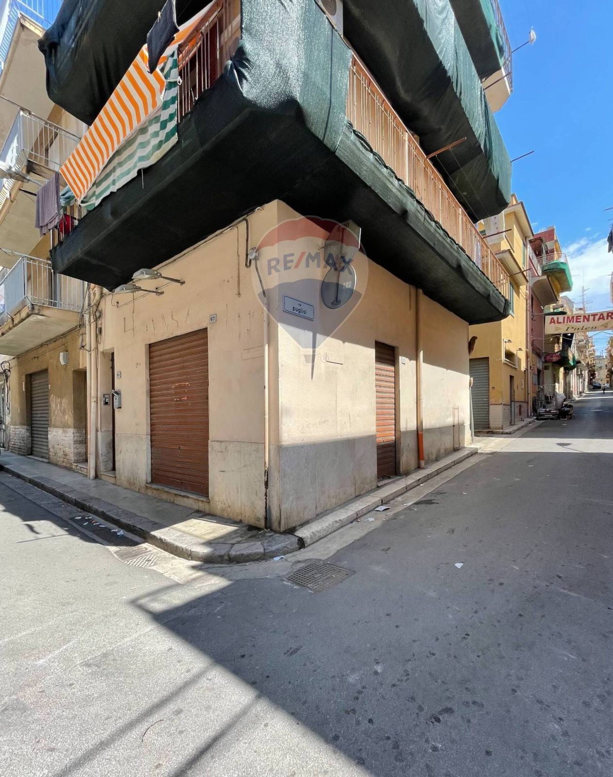 Edificio all'aperto