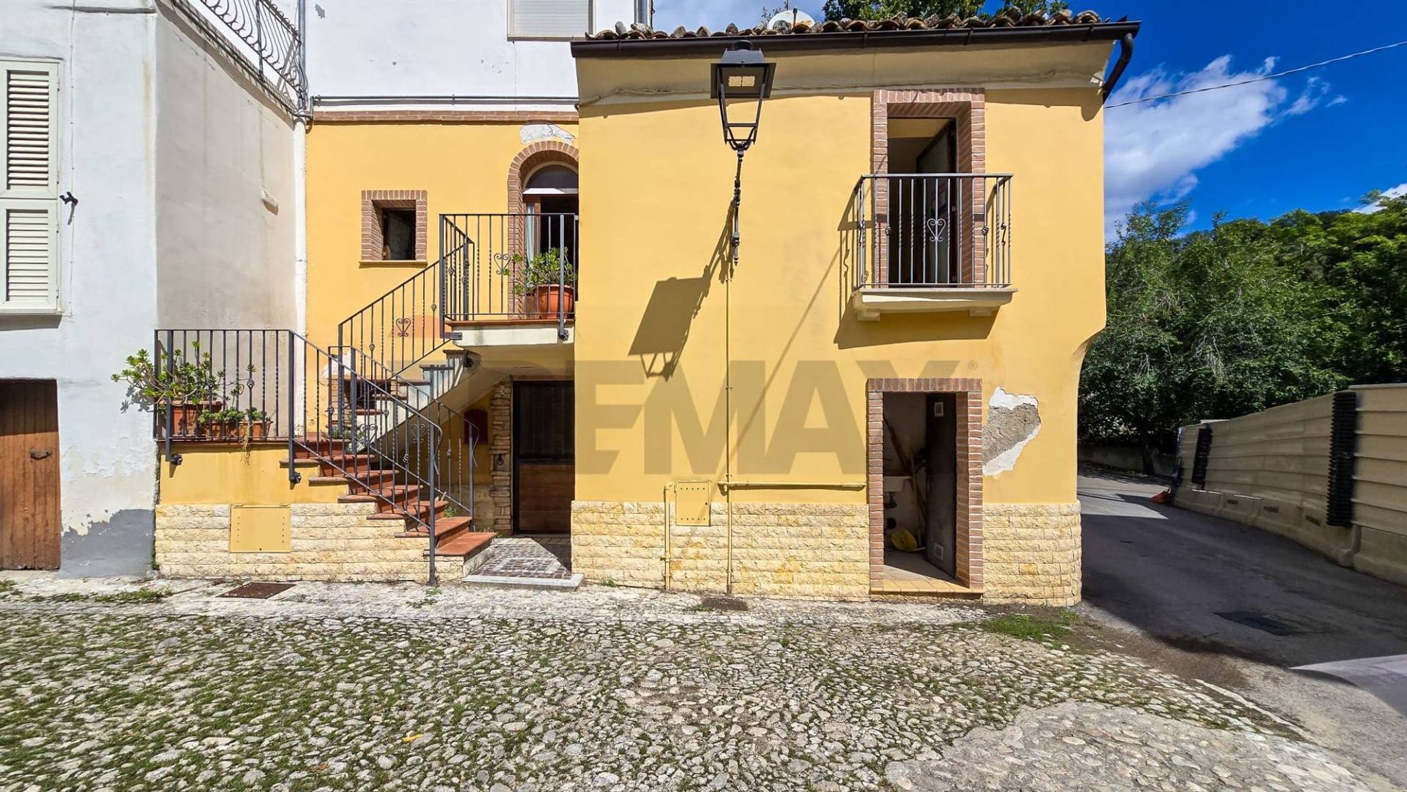 Property in Carpineto della Nora