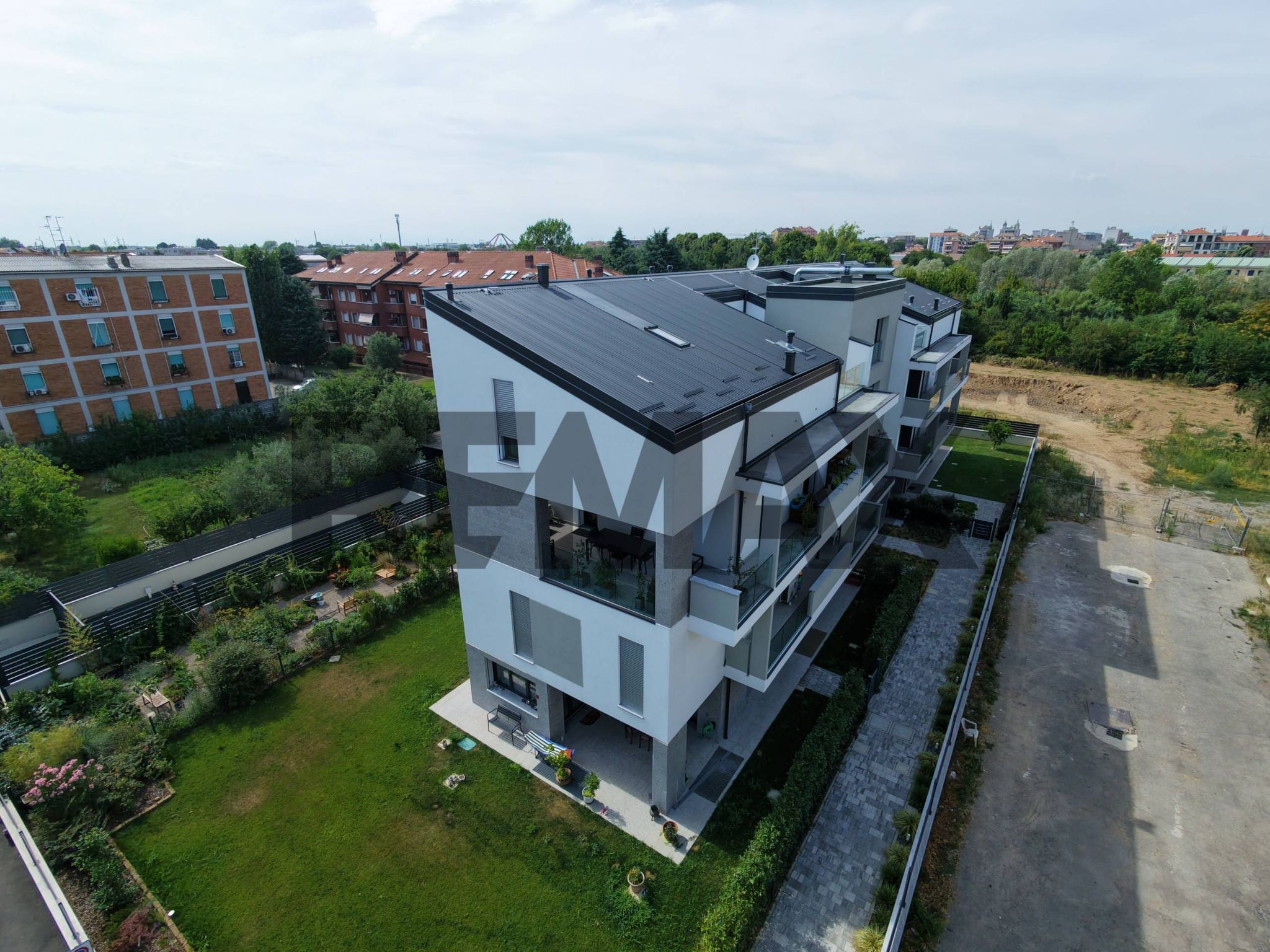 Edificio all'aperto